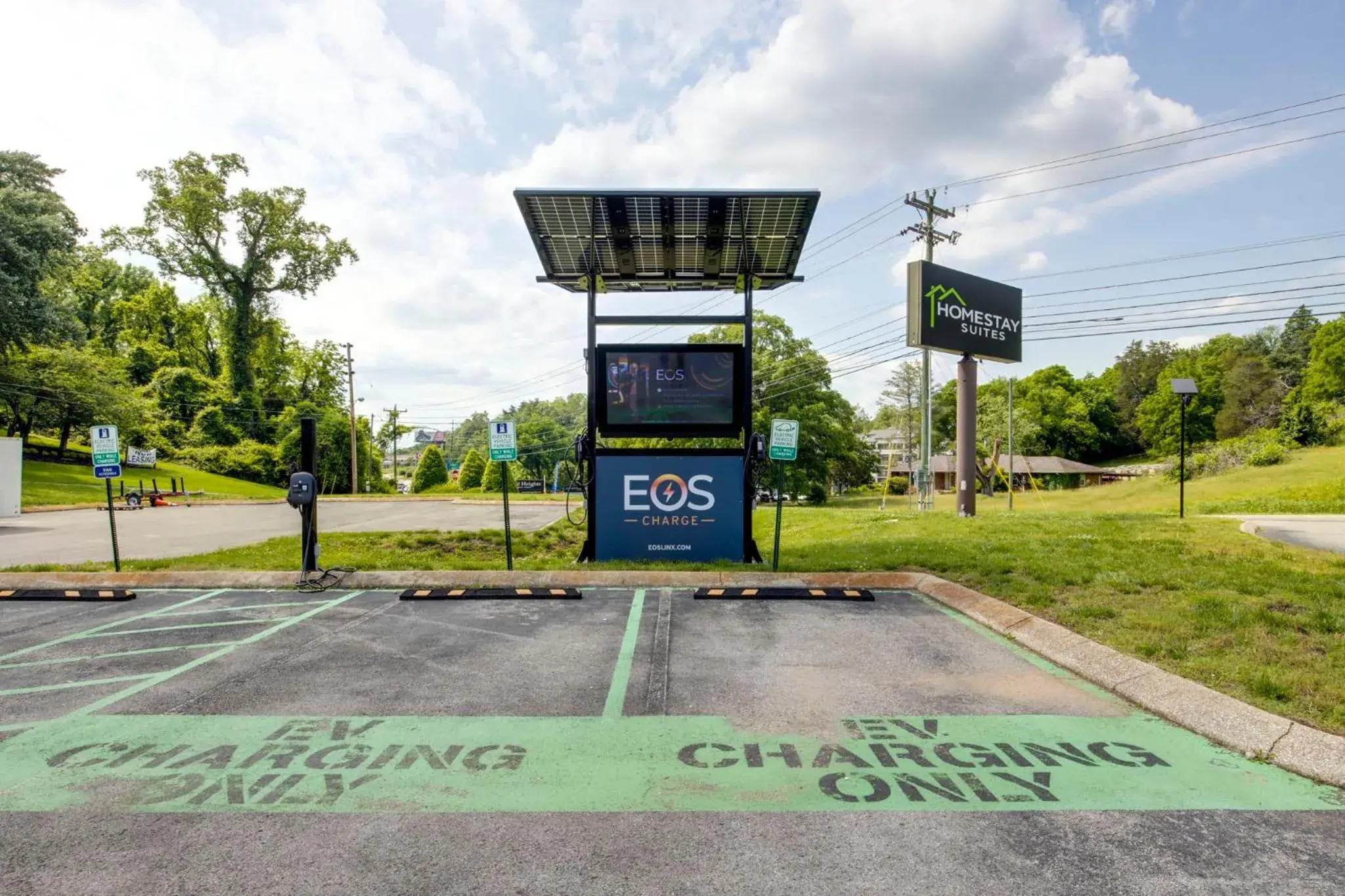 Parking in HomeStay Suites Parking in HomeStay Suites