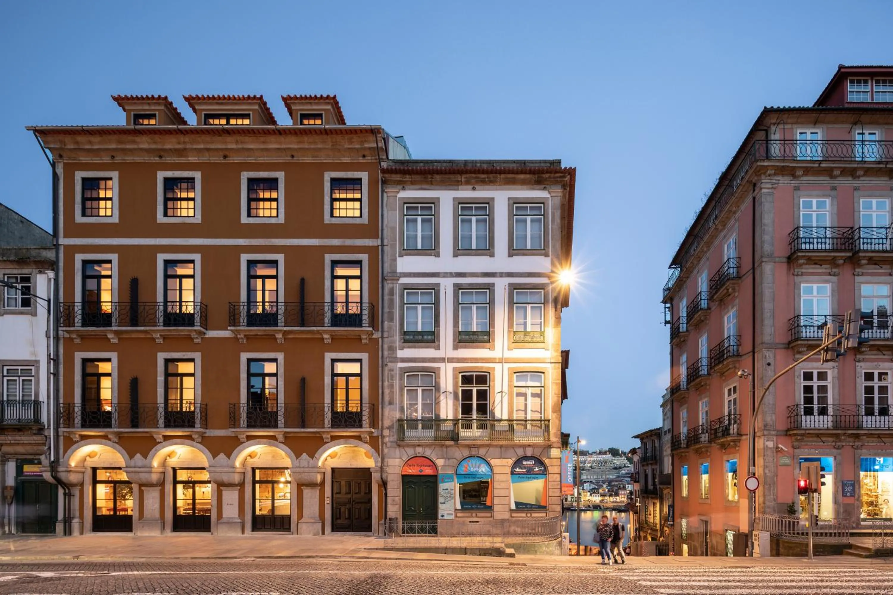 Property building in Exmo Hotel by Olivia