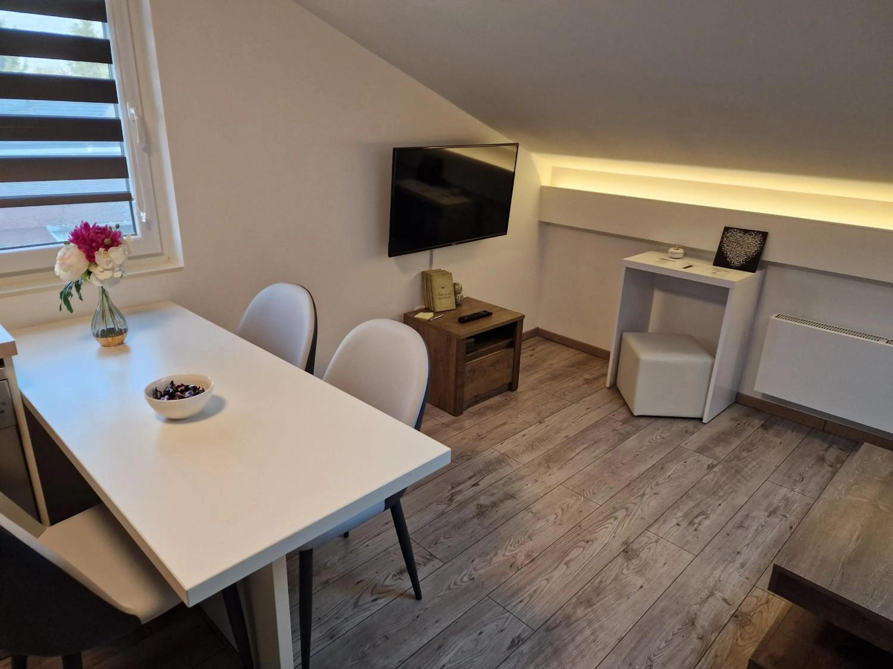 Seasons apartmani