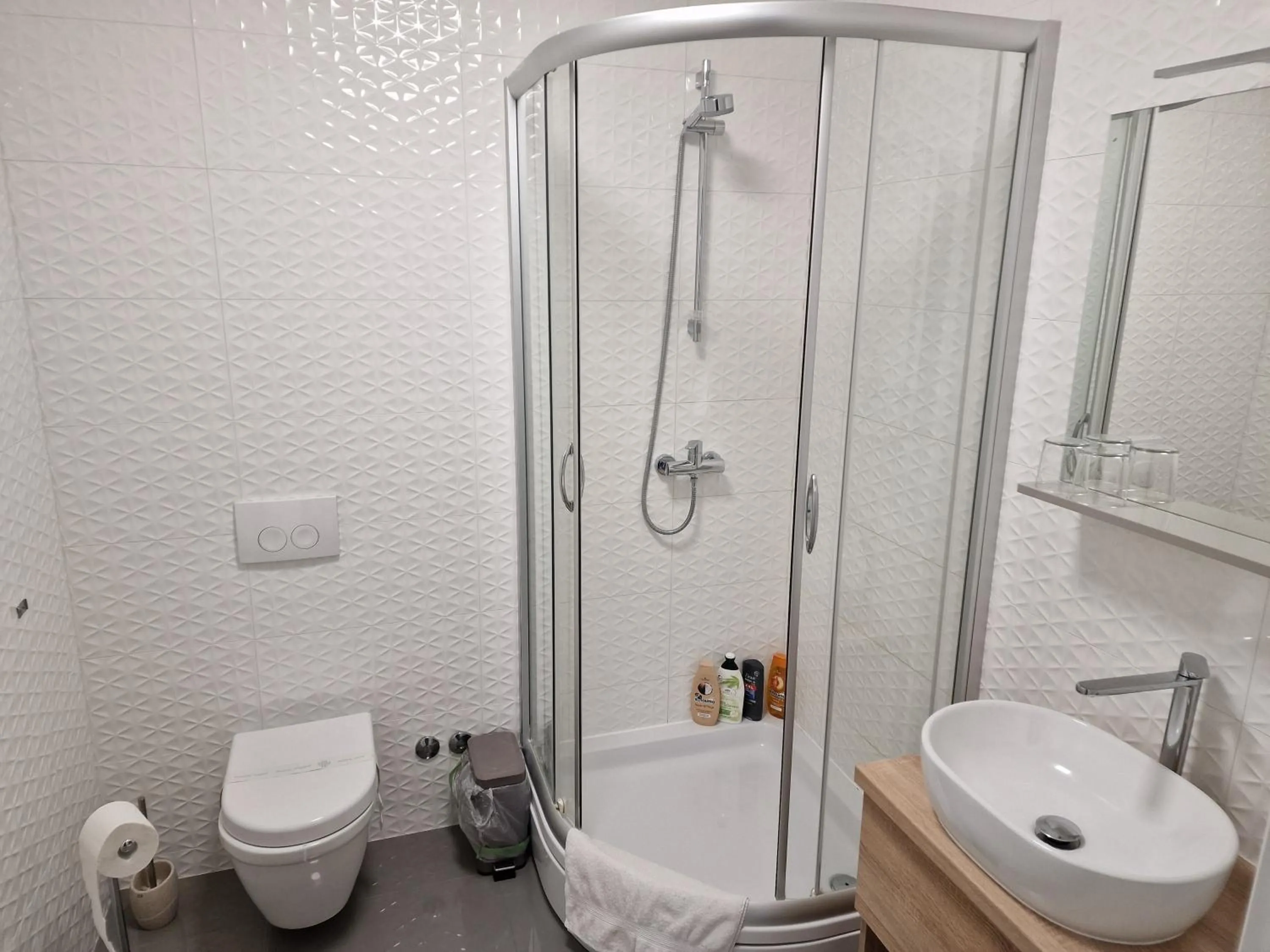 Seasons apartmani