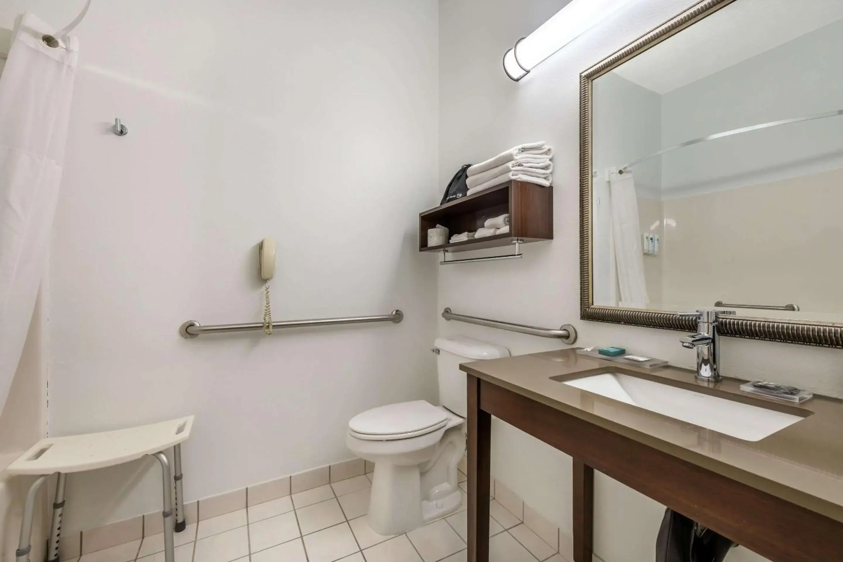 Bedroom in Country Inn & Suites by Radisson, Watertown, SD Bedroom in Country Inn & Suites by Radisson, Watertown, SD