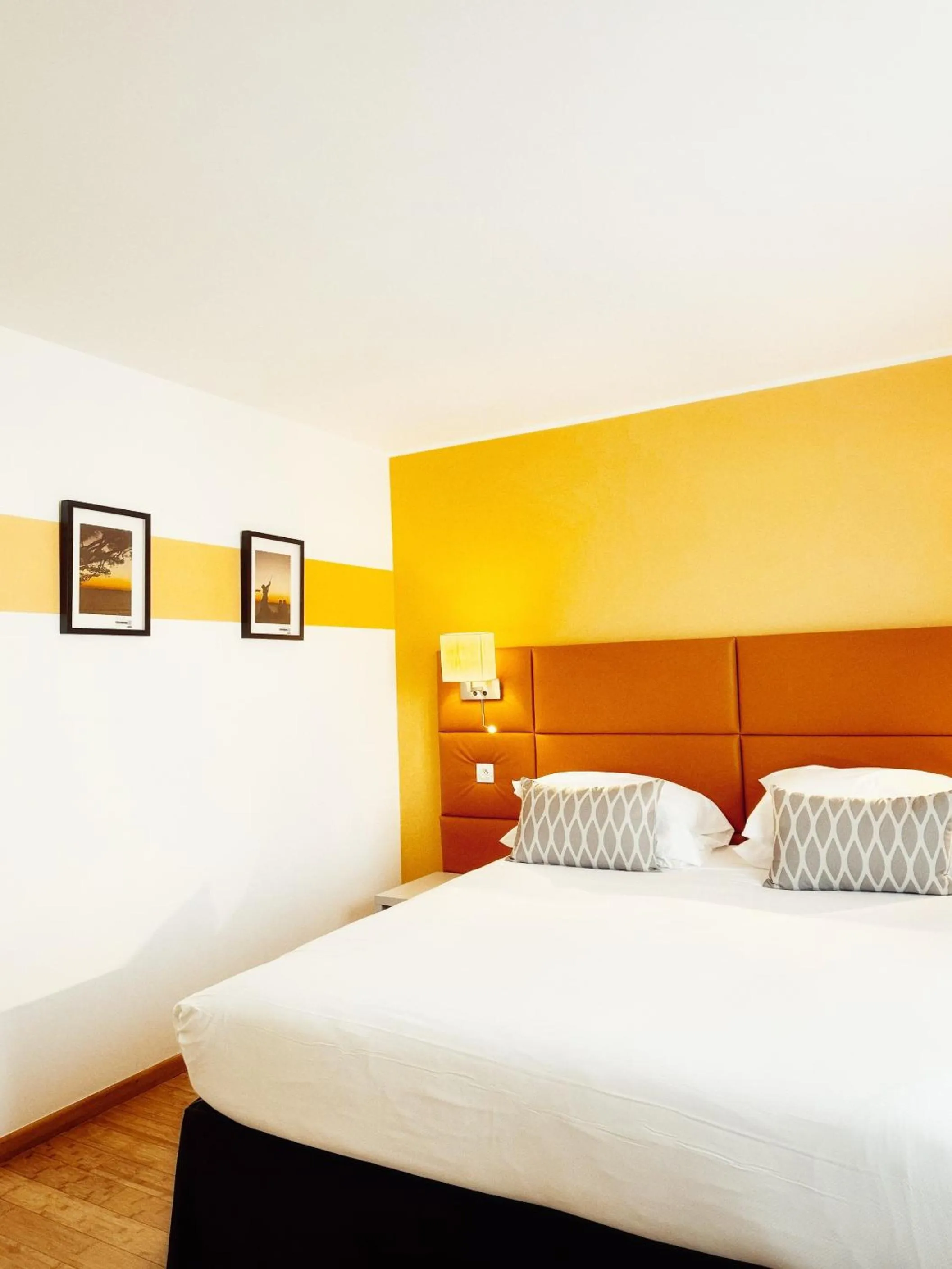 Photo of the whole room, Bed in Hotel Nice Riviera