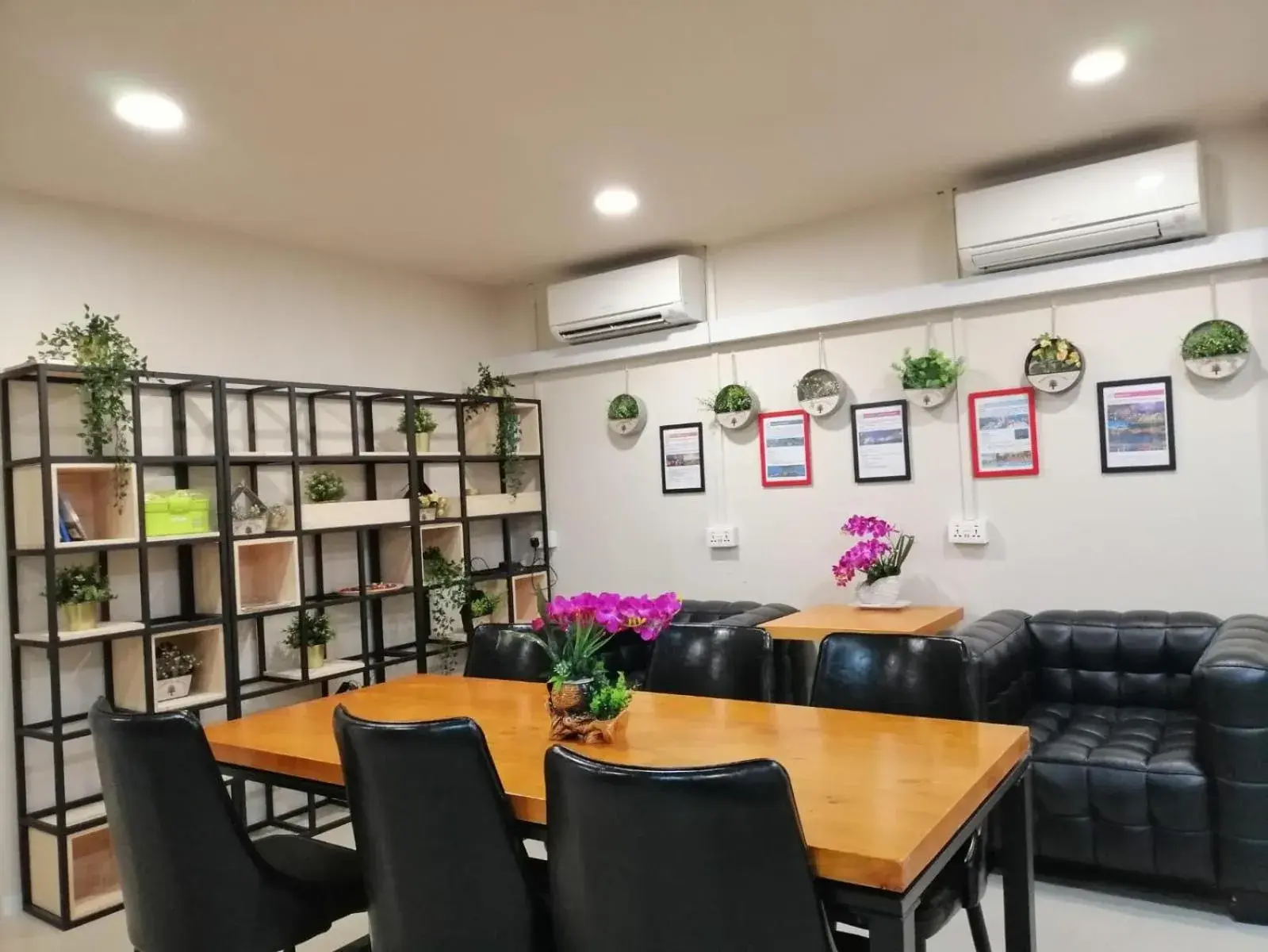 Breakfast in CapsulePod@Aljunied Breakfast in CapsulePod@Aljunied