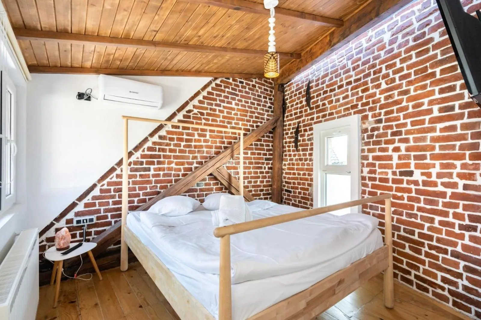 Bed in Lascar Catargiu Villa