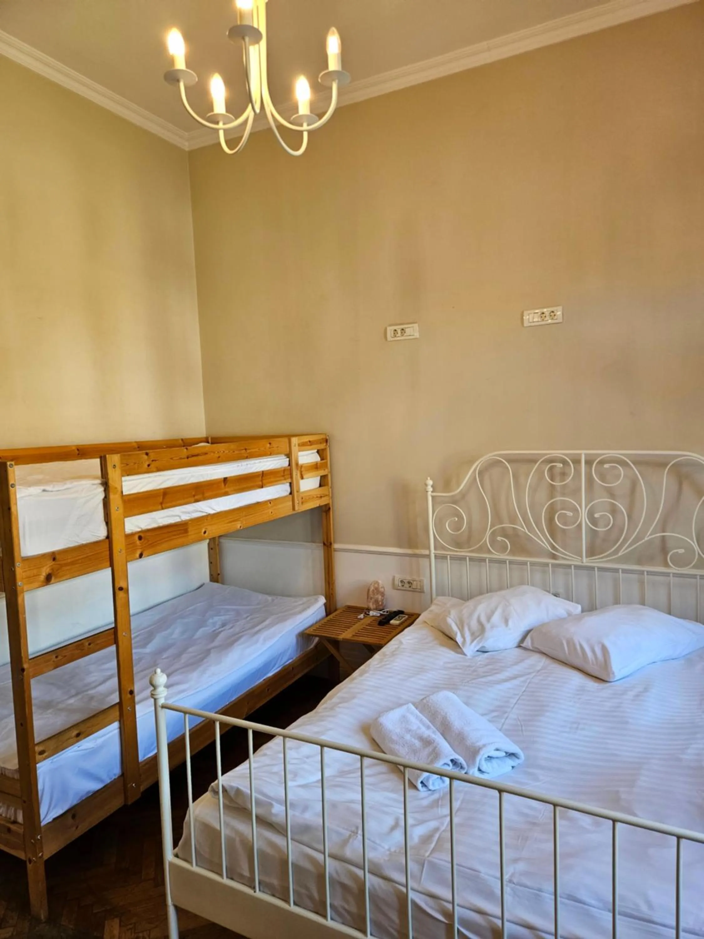 Bed in Lascar Catargiu Villa
