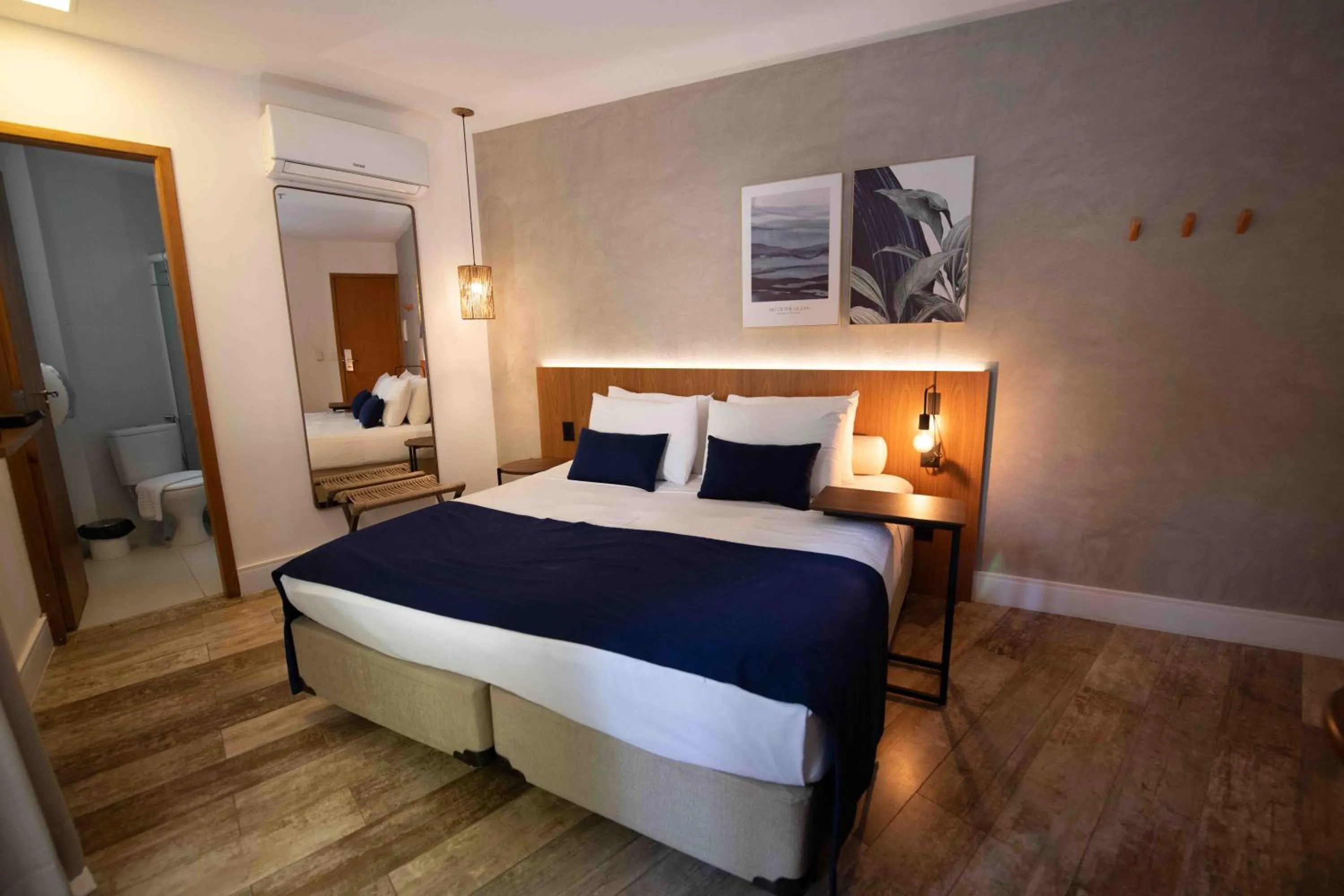 Bedroom, Bed in Leblon Design Hotel