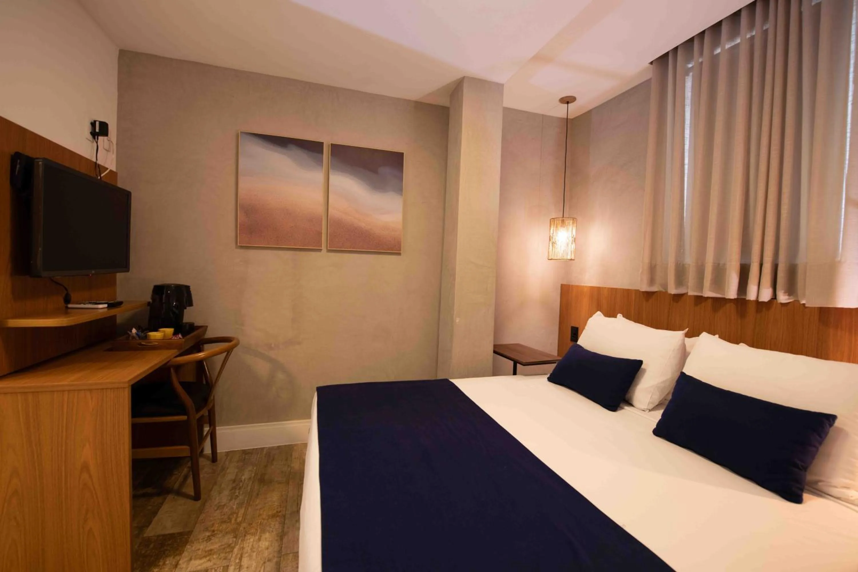 Bedroom, Bed in Leblon Design Hotel