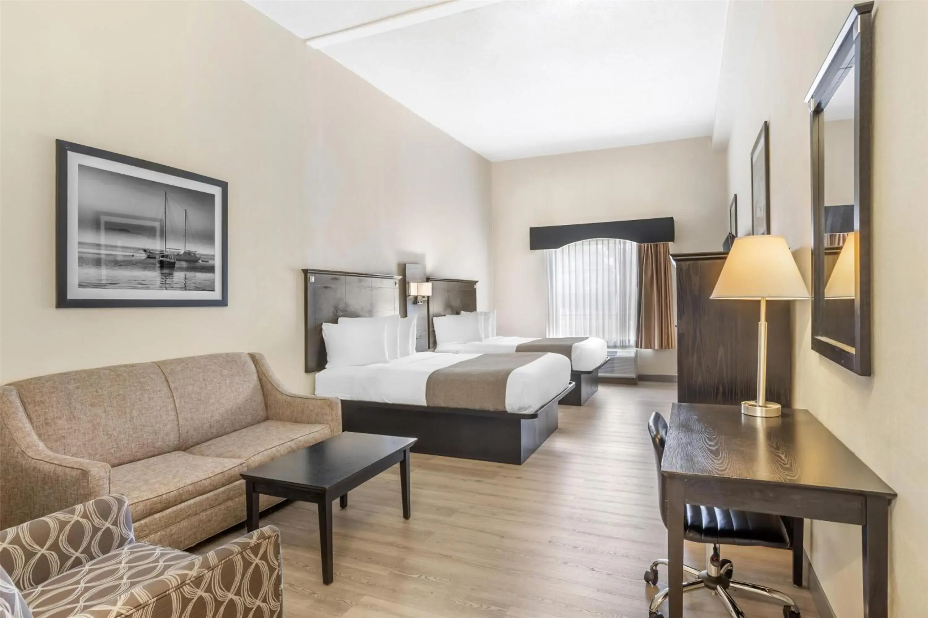 Bedroom, Bed in Best Western Bar Harbour Inn Bedroom, Bed in Best Western Bar Harbour Inn