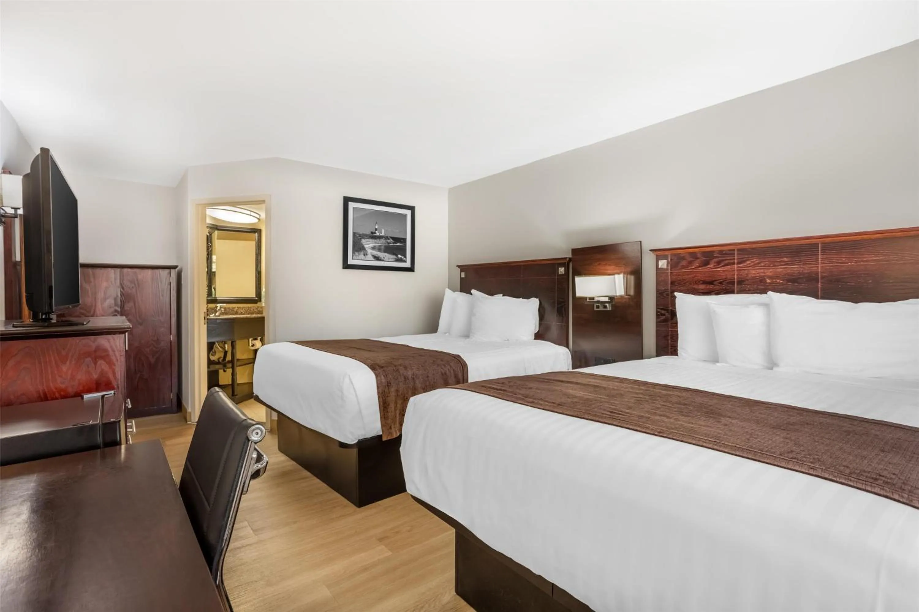 Bed in Best Western Bar Harbour Inn