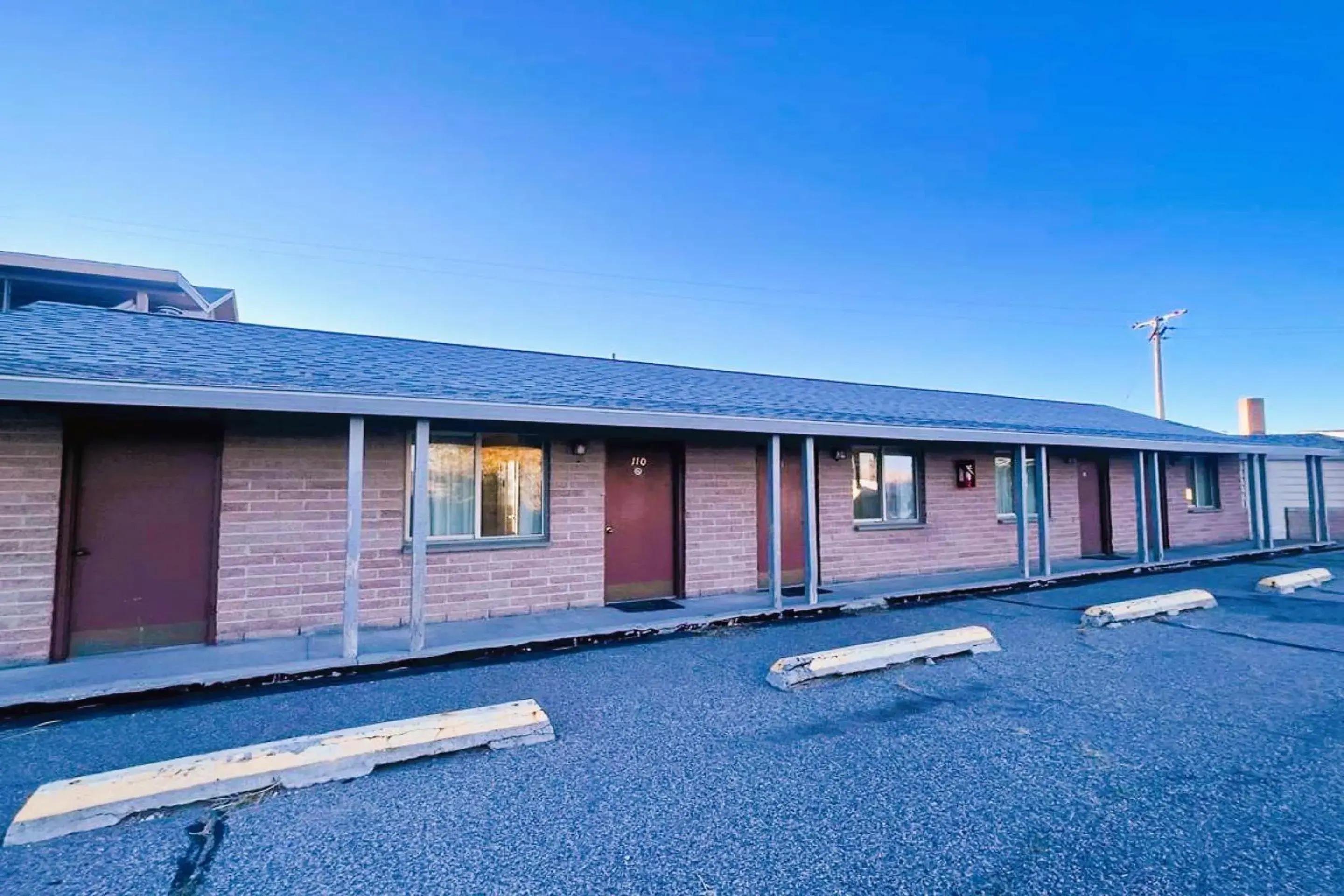 Facade/entrance in Love Hotels Desert Inn & RV by OYO at Boysen Wind River WY Facade/entrance in Love Hotels Desert Inn & RV by OYO at Boysen Wind River WY