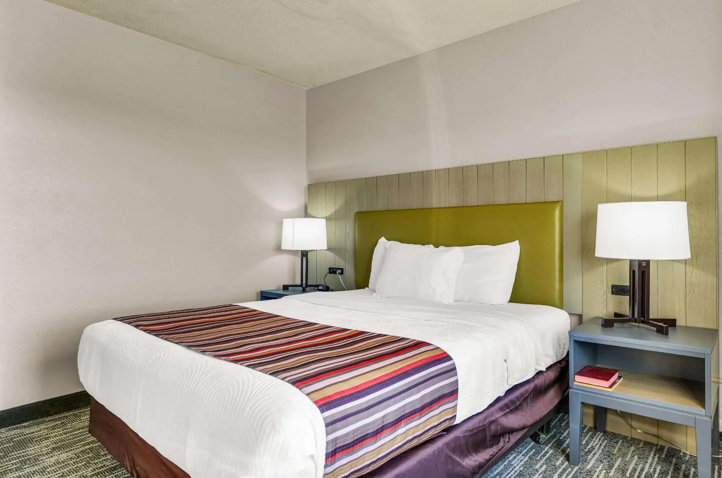 Bedroom in Country Inn & Suites by Radisson, Decatur, IL Bedroom in Country Inn & Suites by Radisson, Decatur, IL