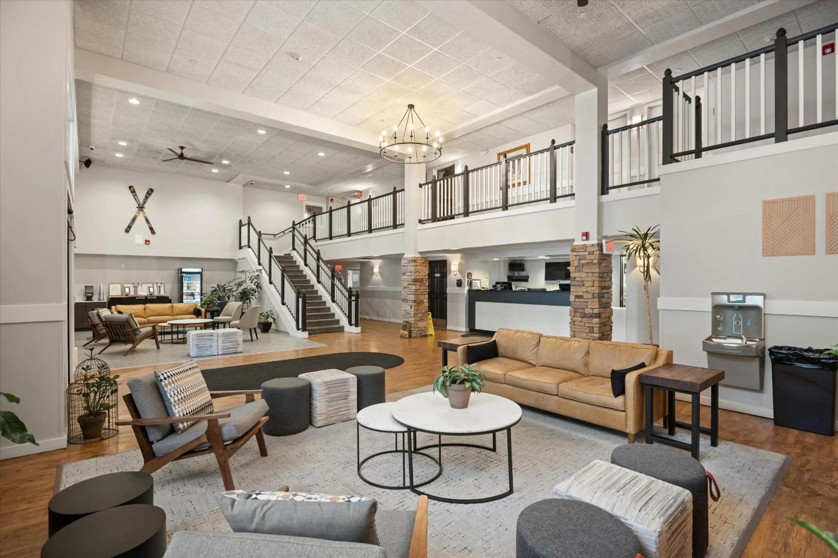Lobby or reception in Hotel Glenwood Springs