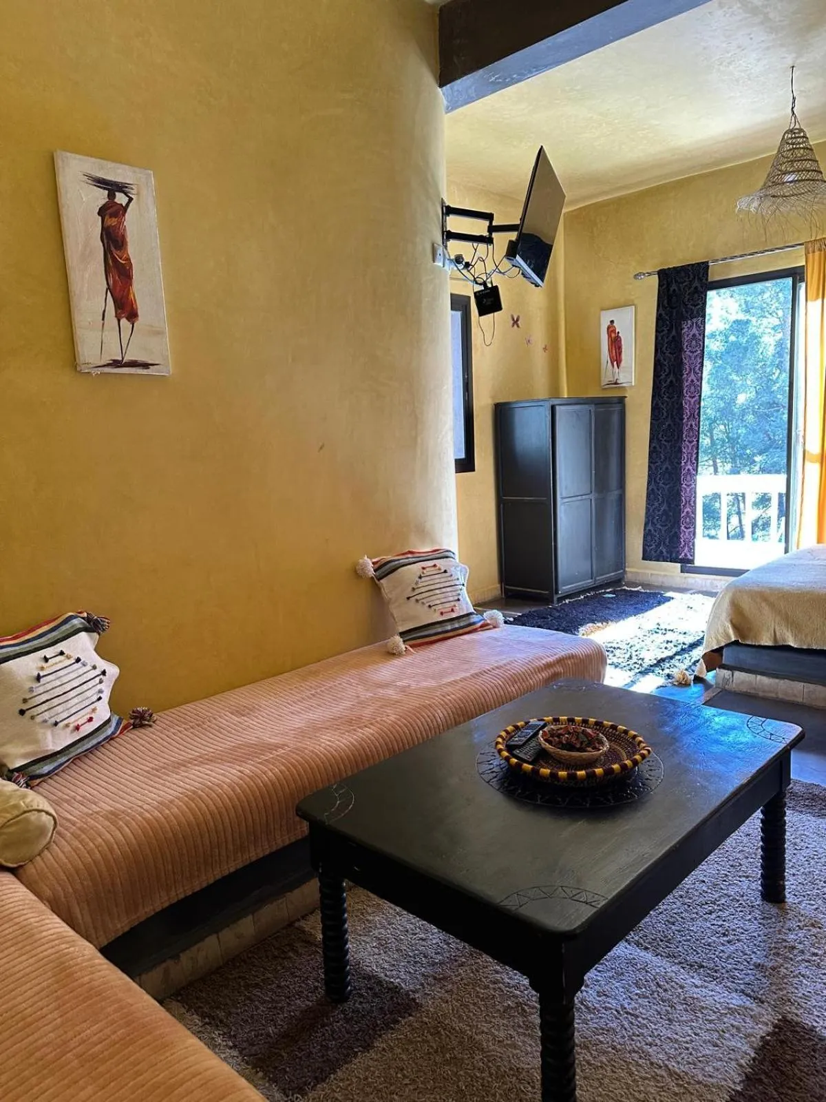 Seating area in Atlas Tigmi