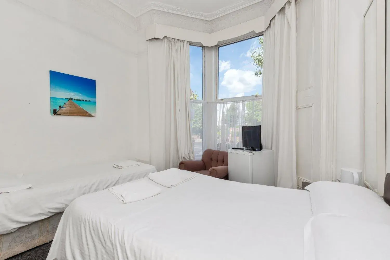 Bed in Amhurst Hotel Bed in Amhurst Hotel