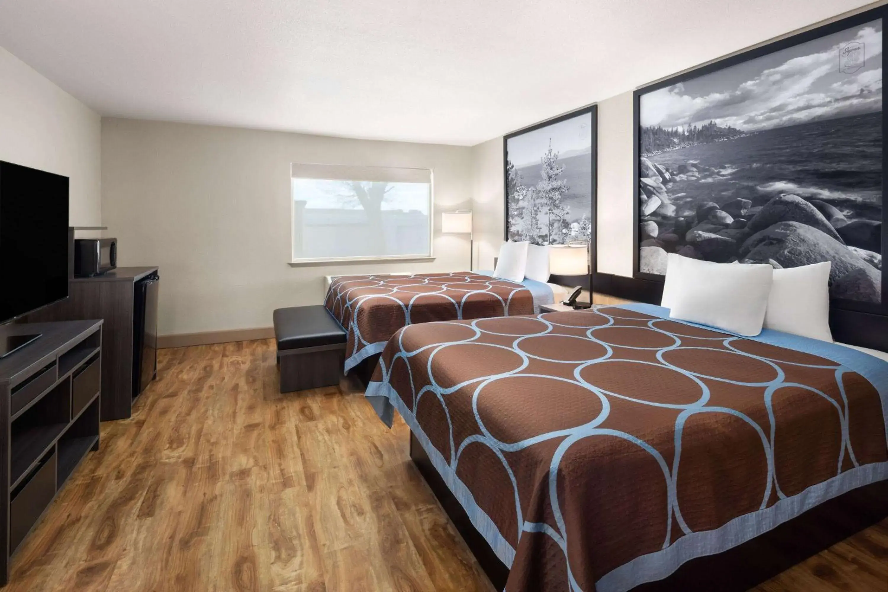 Photo of the whole room, Bed in Super 8 by Wyndham Fallon Photo of the whole room, Bed in Super 8 by Wyndham Fallon