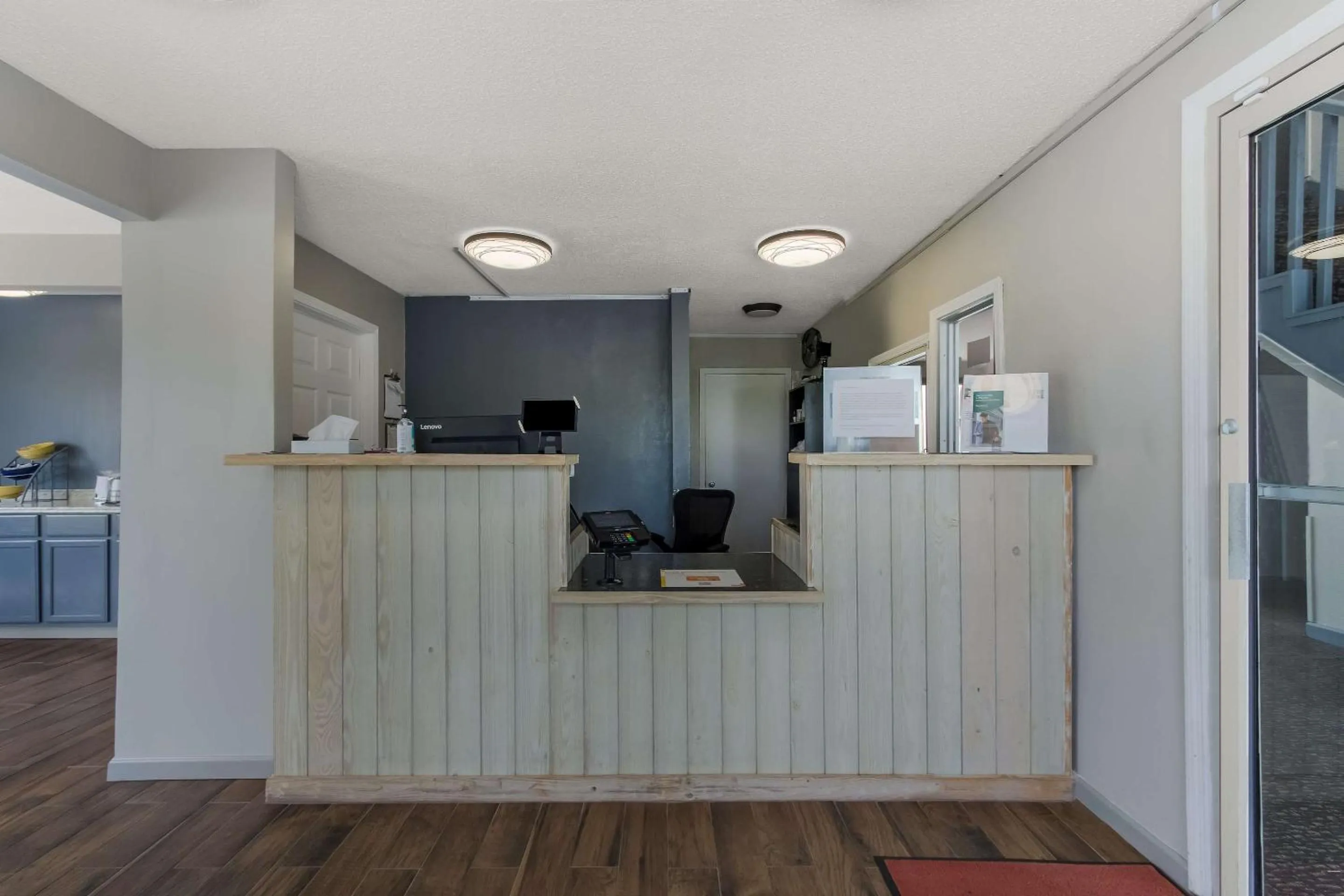 Lobby or reception in Econo Lodge Cherry Point