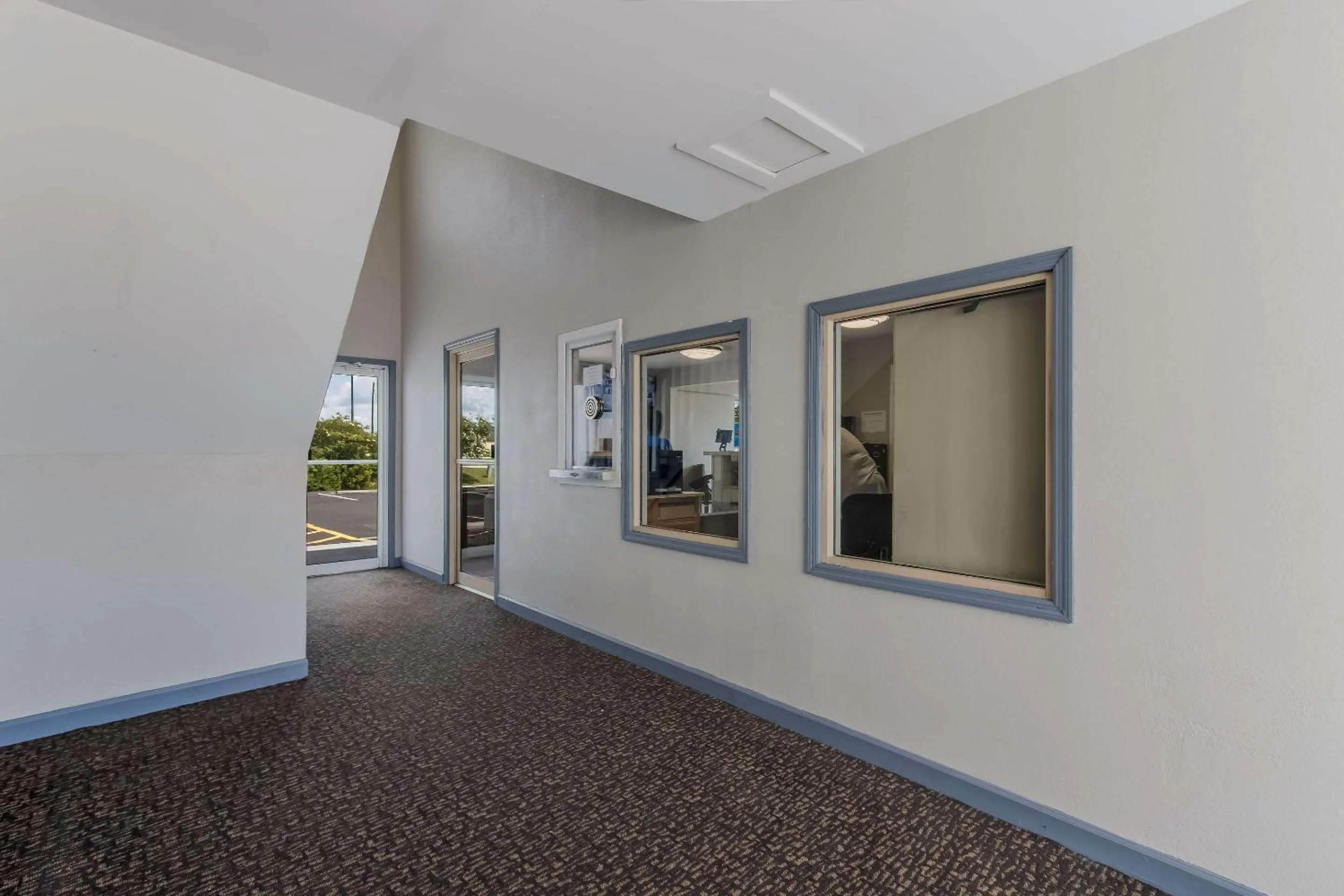 Property building in Econo Lodge Cherry Point