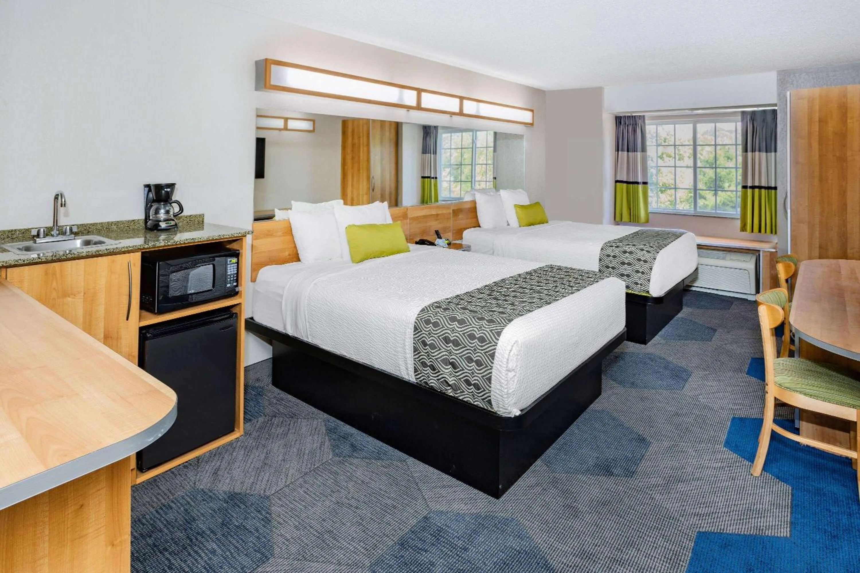 Photo of the whole room, Bed in Microtel Inn & Suites by Wyndham Johnstown