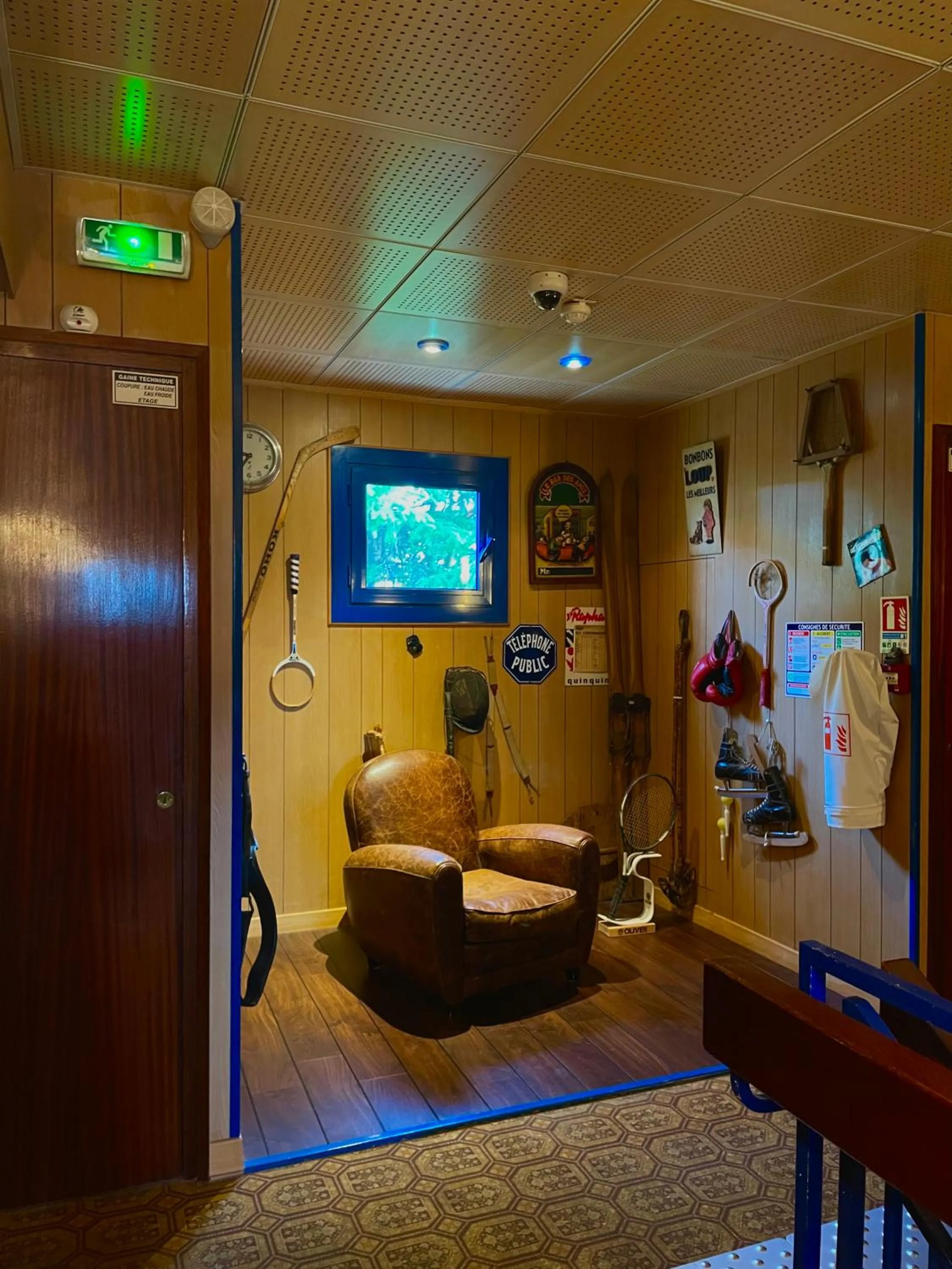 Decorative detail in Hotel Arcantis Le Voltaire