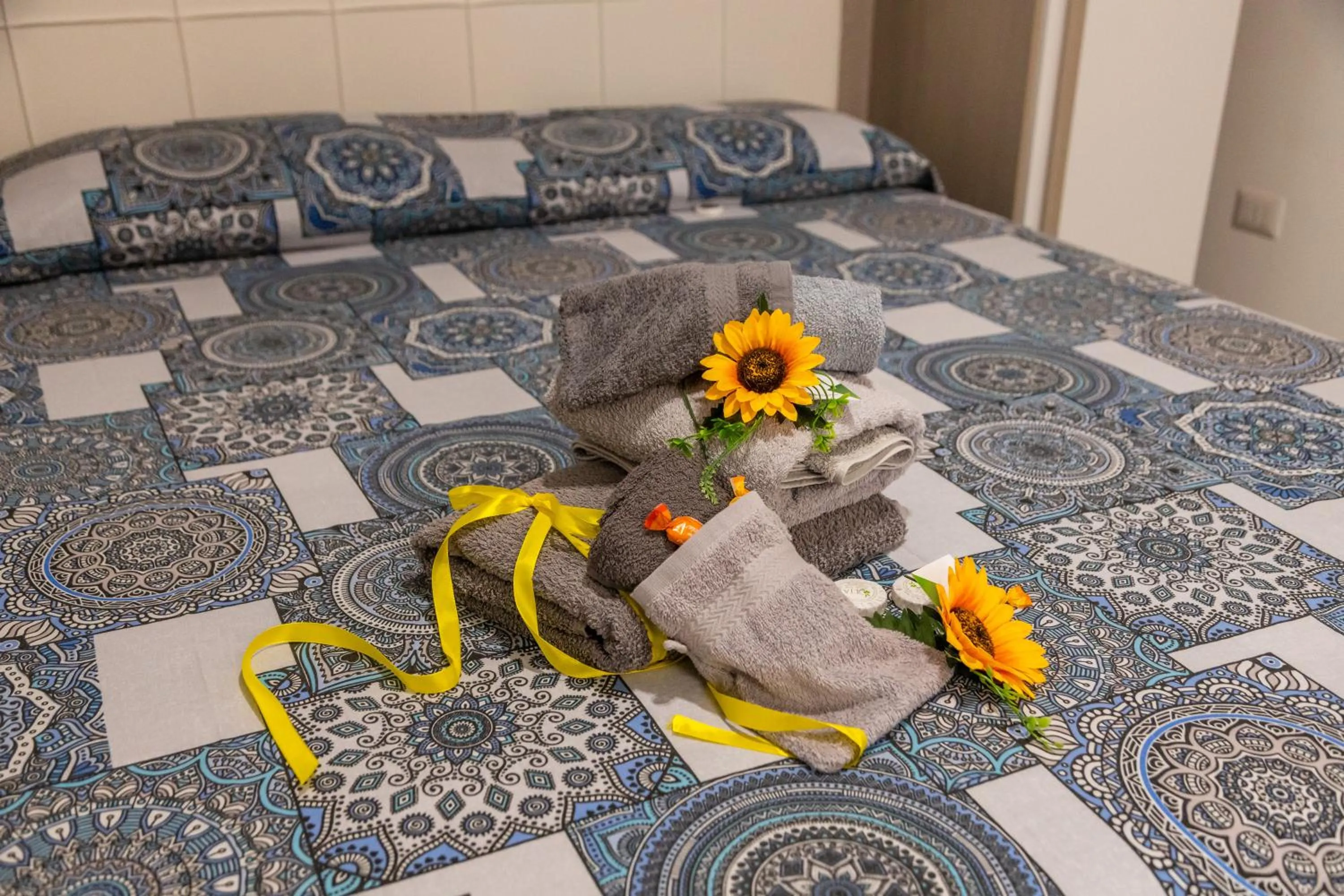 Bed in La Collina di Montegrappa - Suites with Heated Private Pool - Suites with Shared Pool