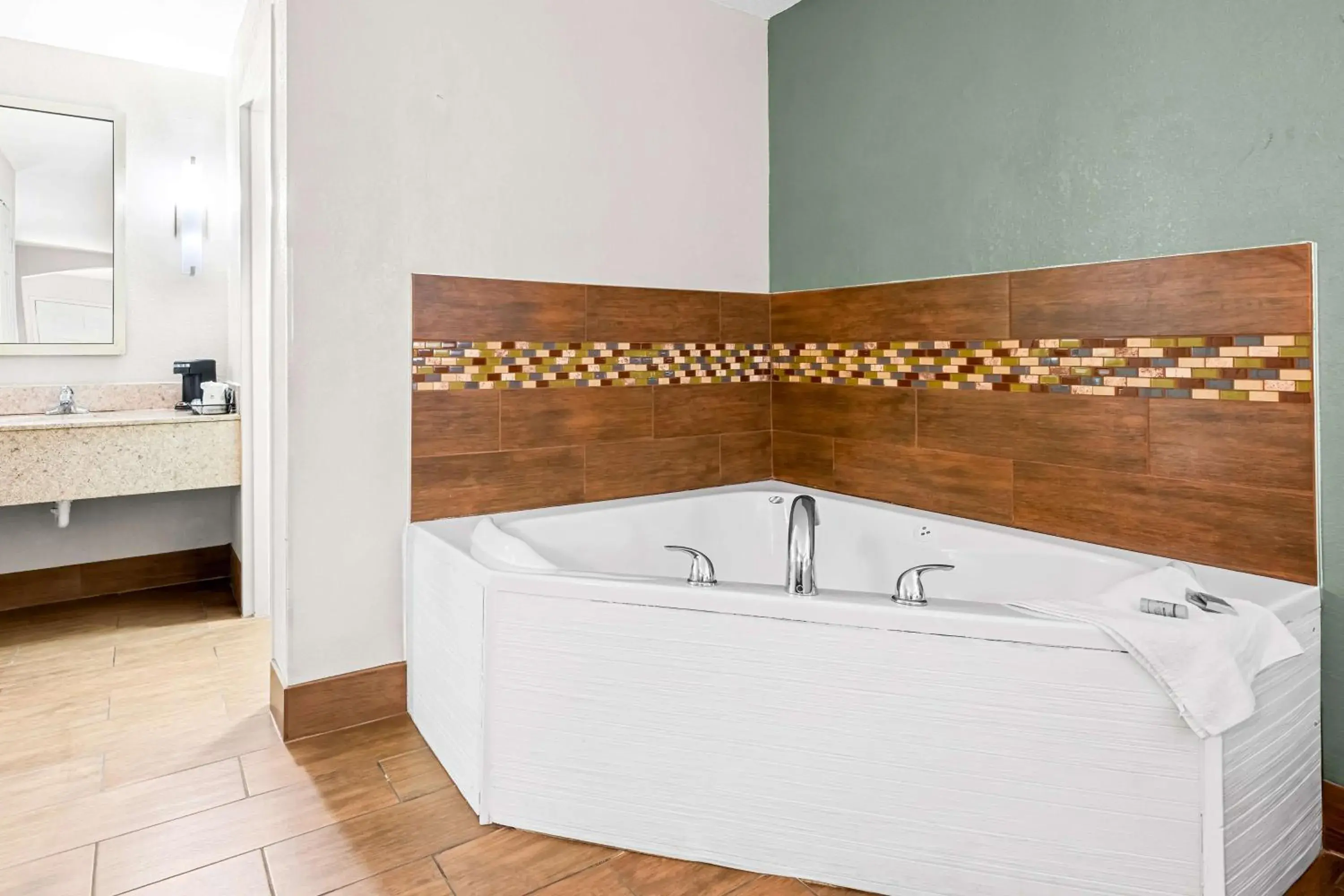 Spa and wellness centre/facilities in Best Western Executive Suites Spa and wellness centre/facilities in Best Western Executive Suites