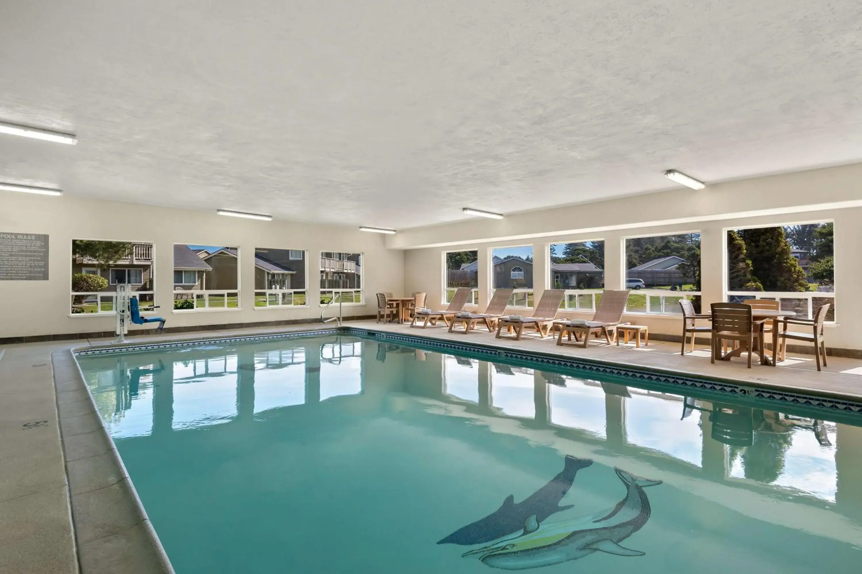 Pool view in Best Western Inn at Face Rock Pool view in Best Western Inn at Face Rock