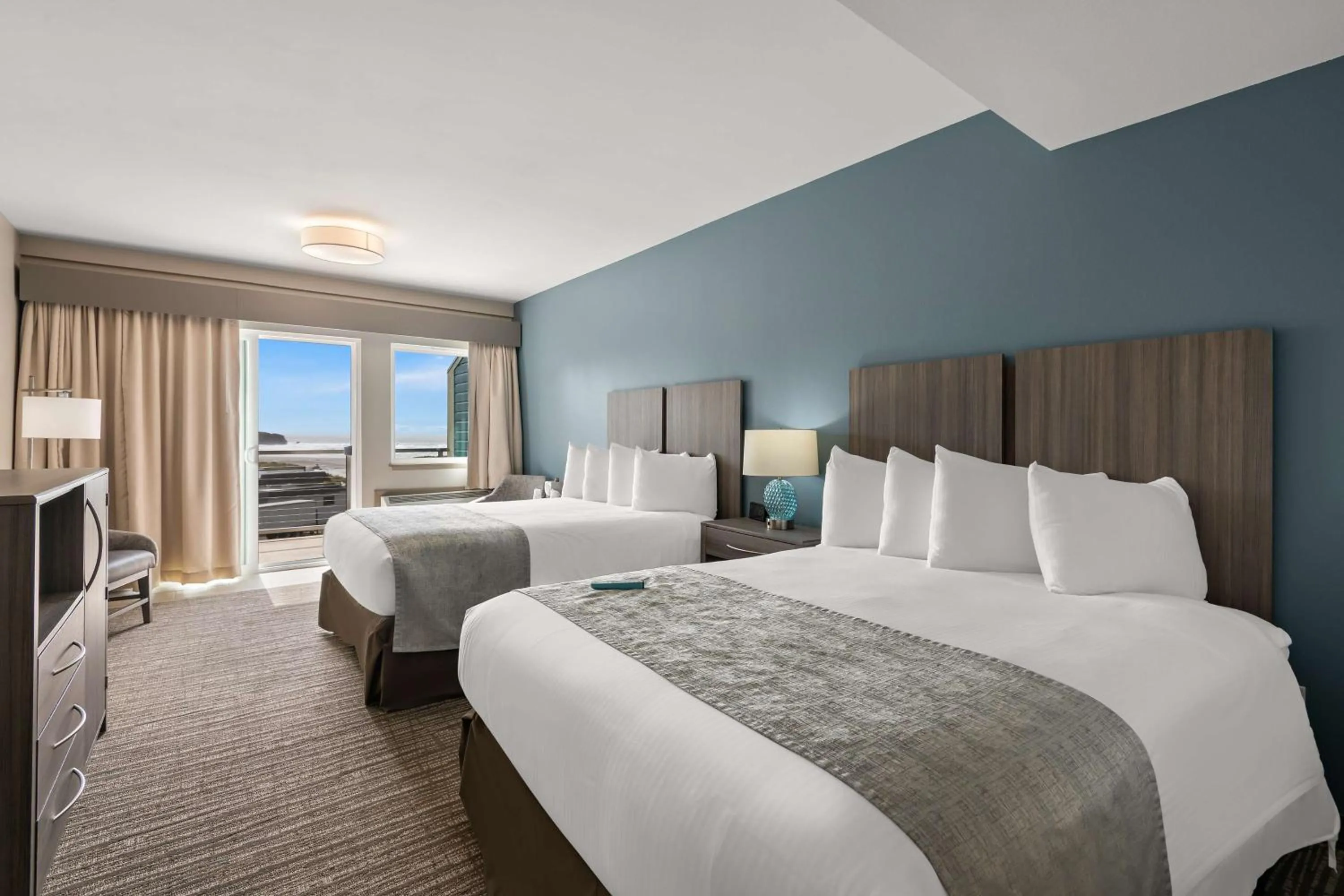 Bedroom, Bed in Best Western Inn at Face Rock