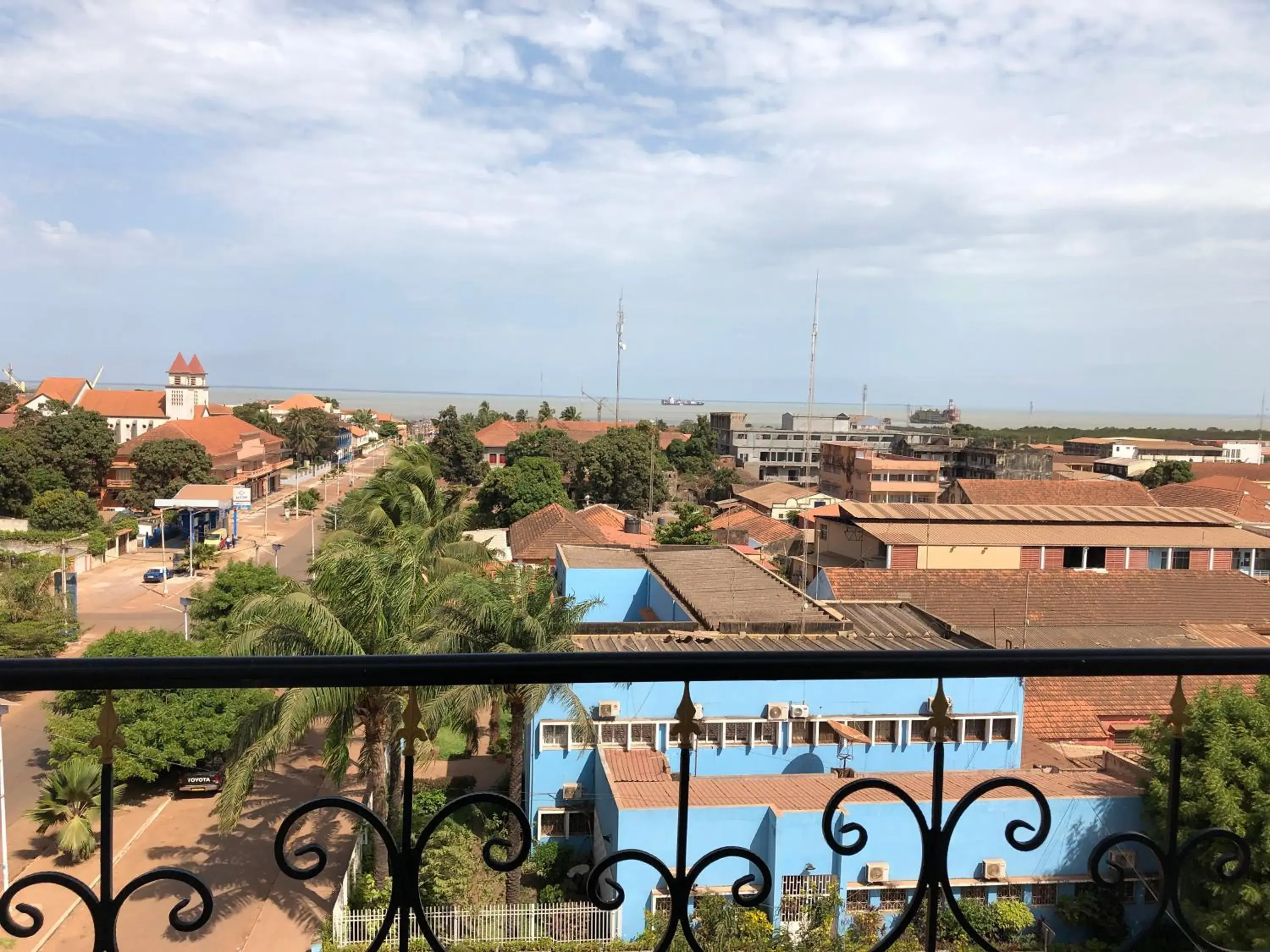 Family Room with Sea View in Bissau Royal Hotel Family Room with Sea View in Bissau Royal Hotel