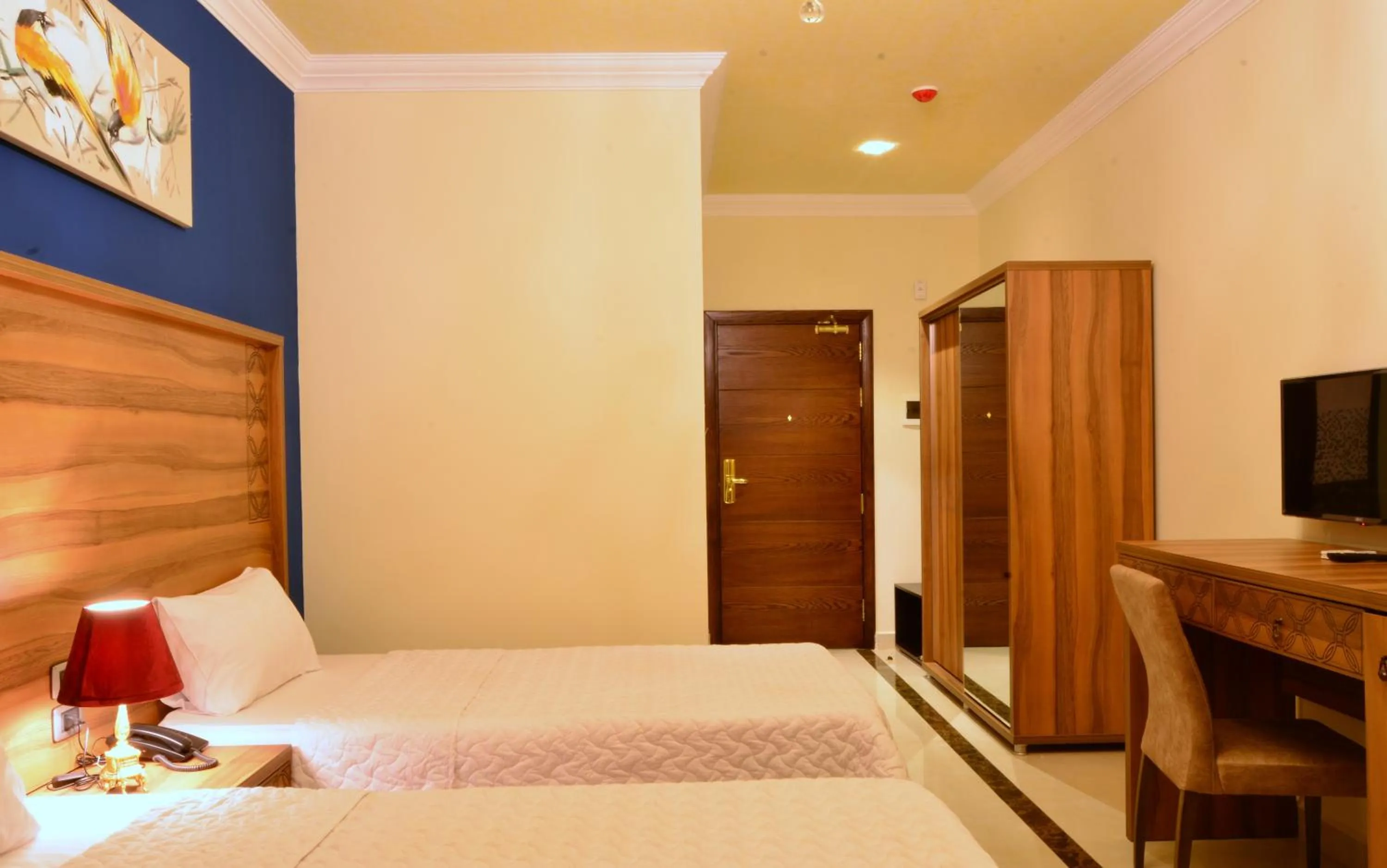 Bedroom, Bed in Bissau Royal Hotel