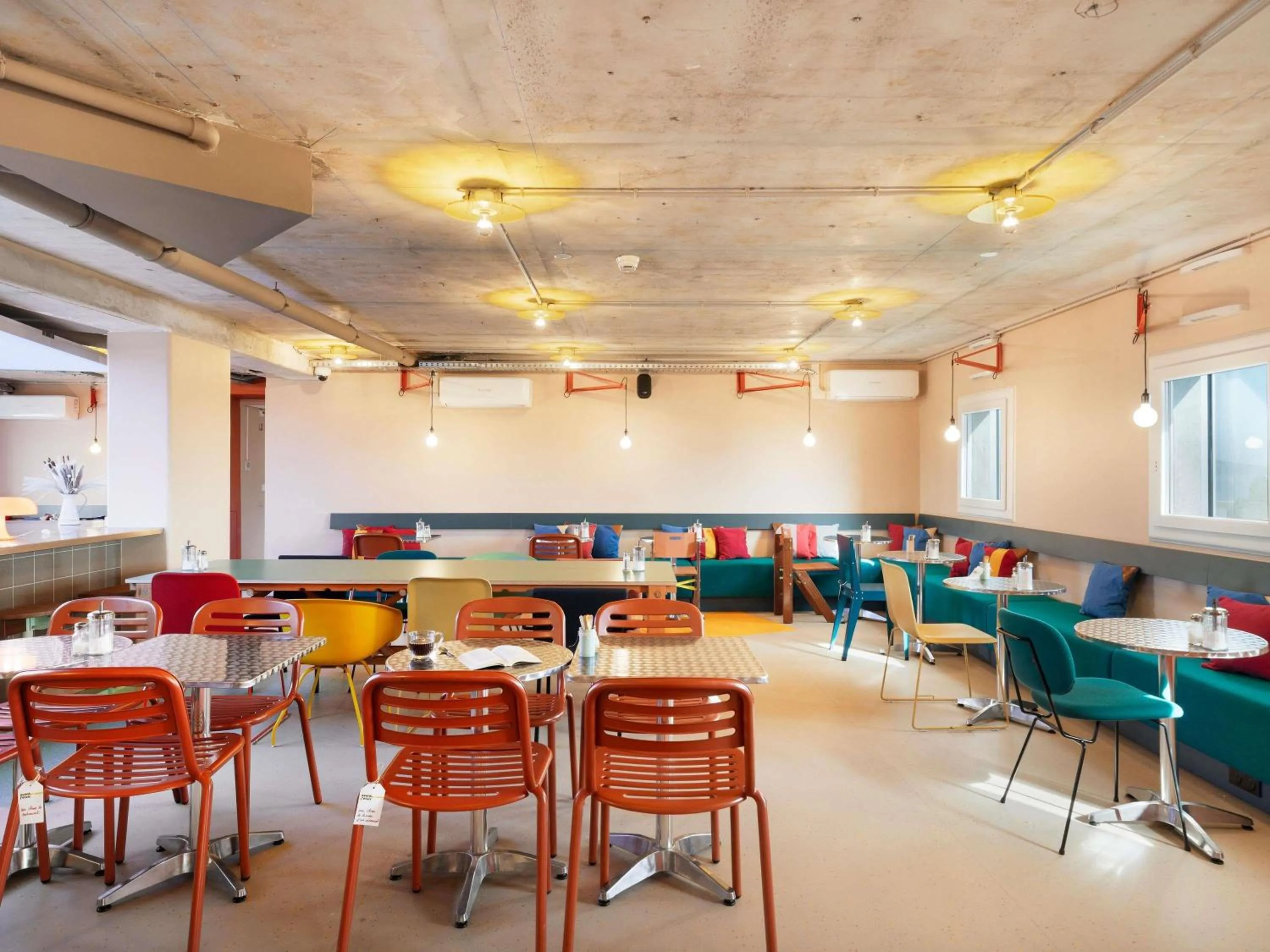 Lounge or bar in Greet Hotel Nice Aéroport Promenade des Anglais