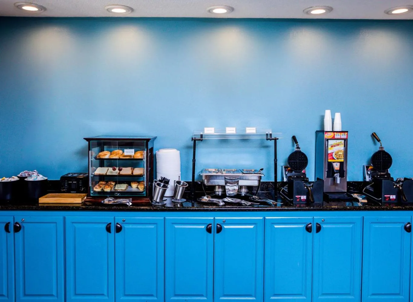 Country Inn & Suites by Radisson, Wilson, NC