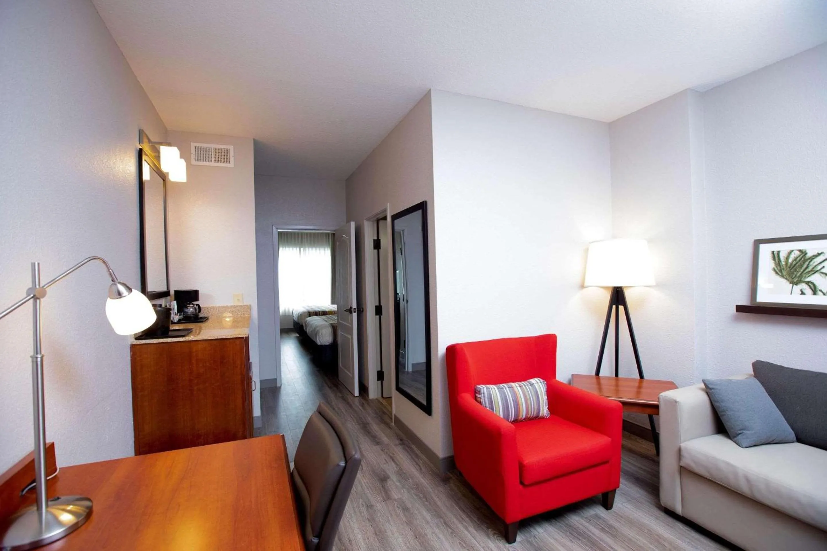 Bedroom in Country Inn & Suites by Radisson, Wilson, NC