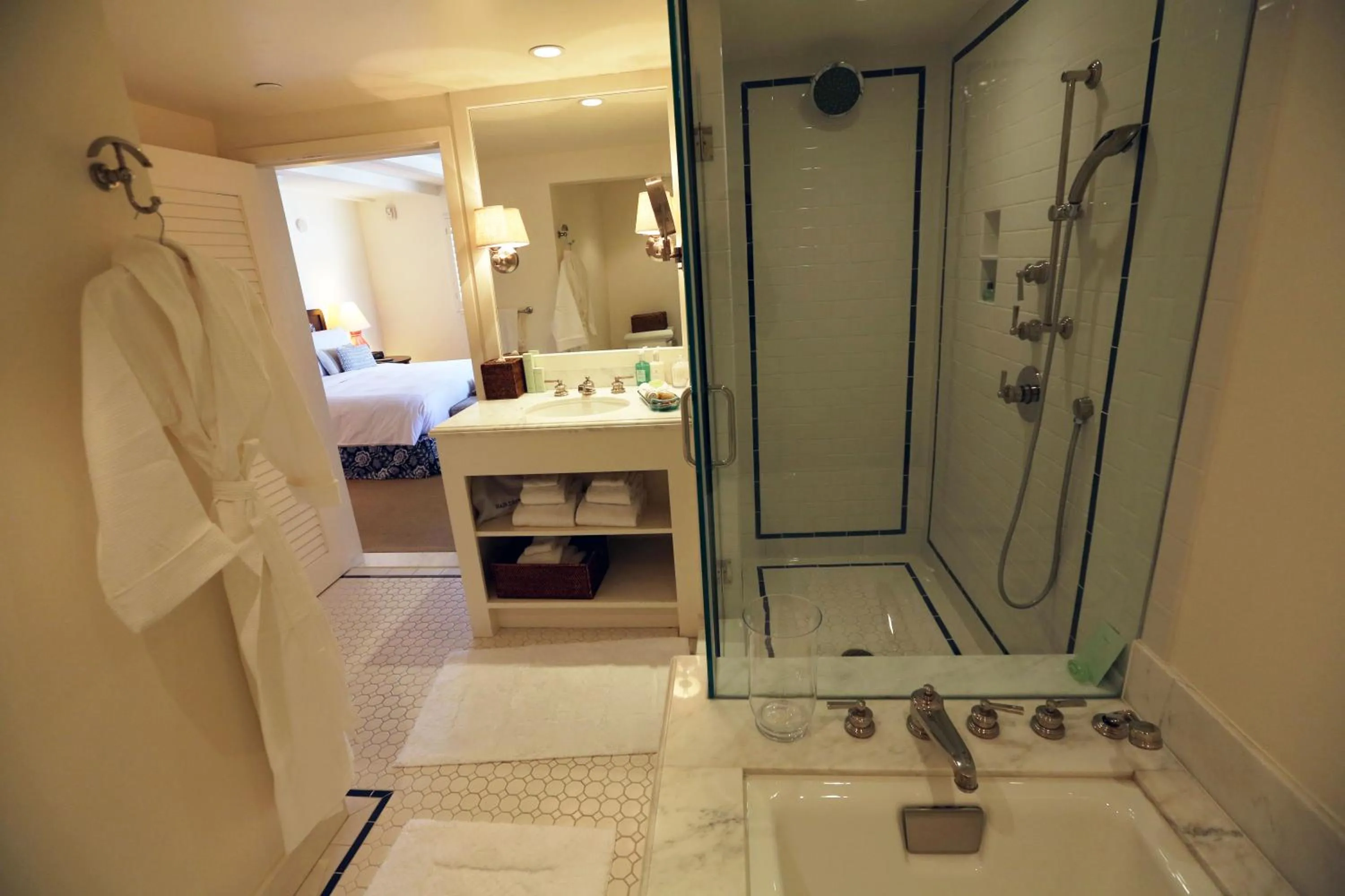 Decorative detail in Pavilion Hotel