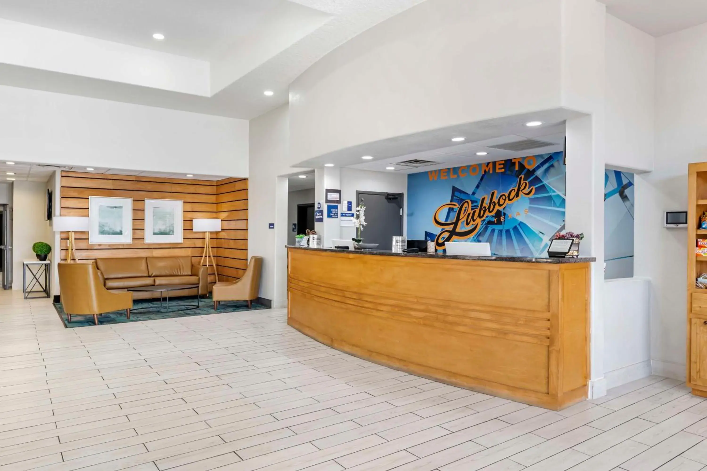Lobby or reception in Best Western Lubbock West Inn & Suites Lobby or reception in Best Western Lubbock West Inn & Suites