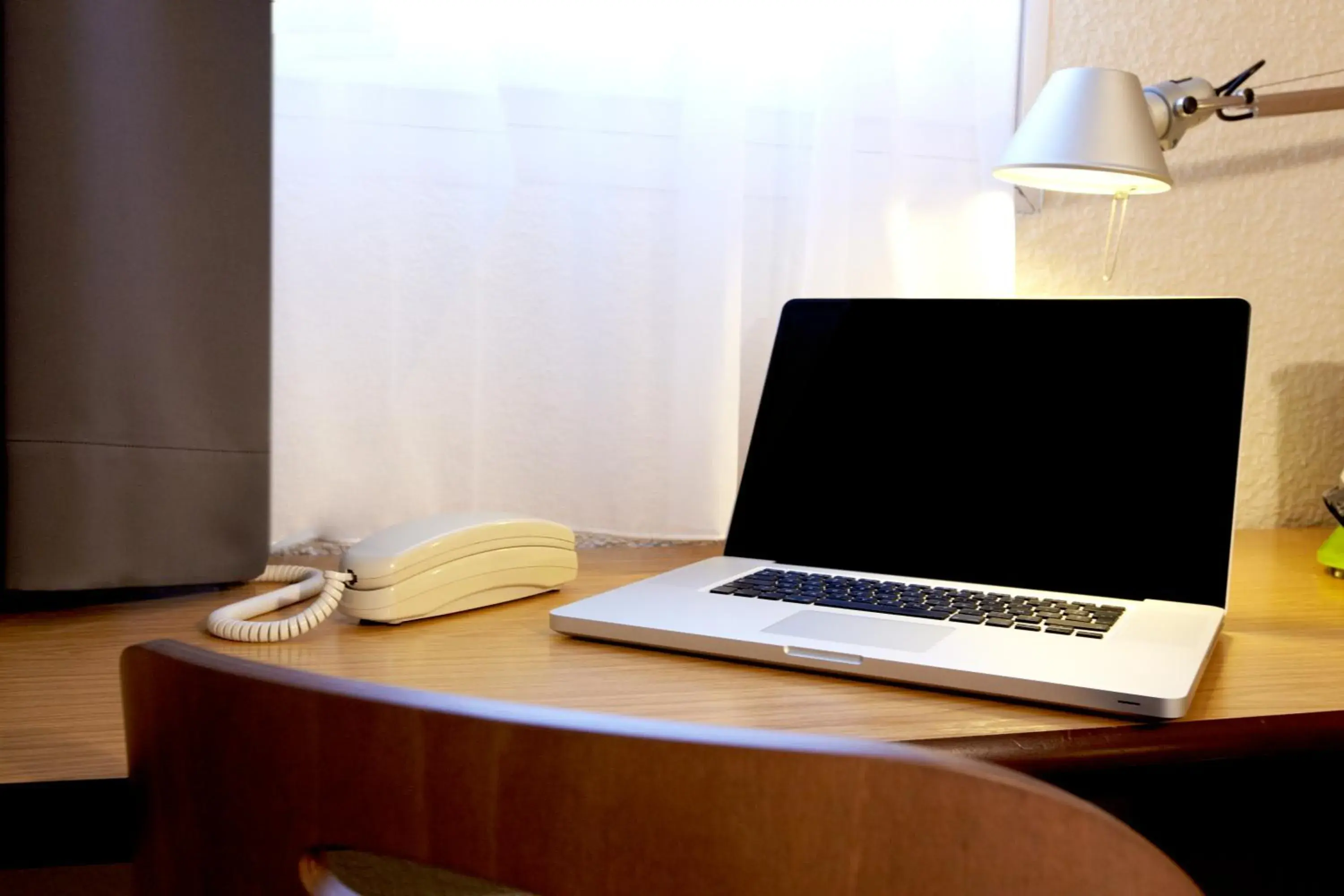 Bedroom in Campanile Paris Est - Porte de Bagnolet Bedroom in Campanile Paris Est - Porte de Bagnolet