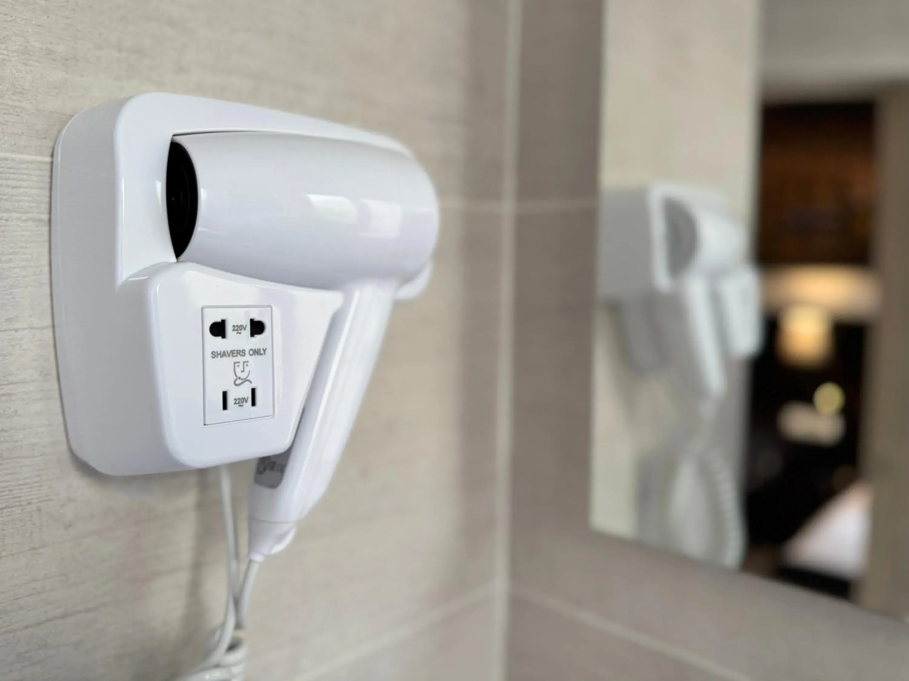 Bathroom in Trocadero Bathroom in Trocadero