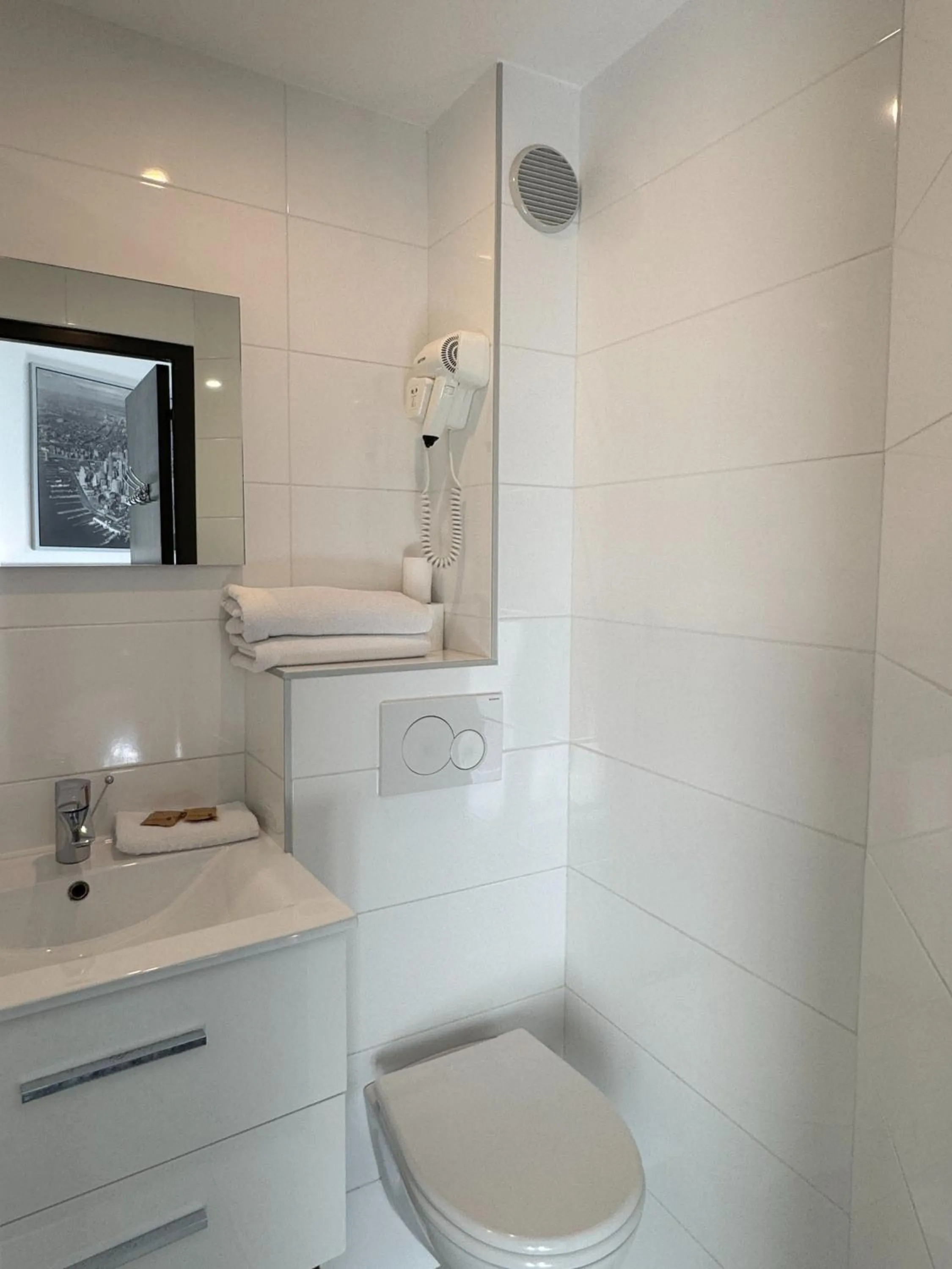 Bathroom in Trocadero