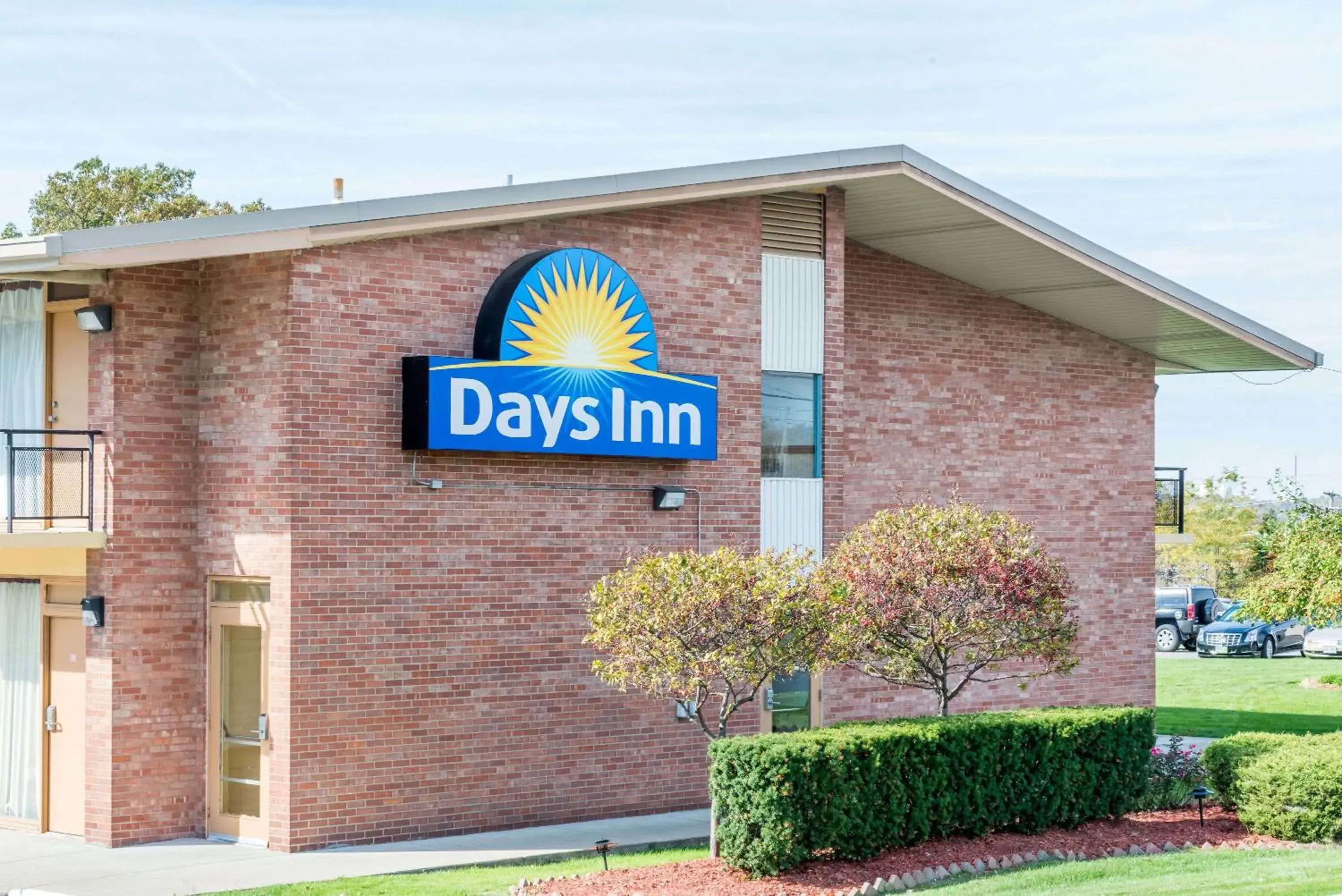Property building in Days Inn by Wyndham Niles Property building in Days Inn by Wyndham Niles