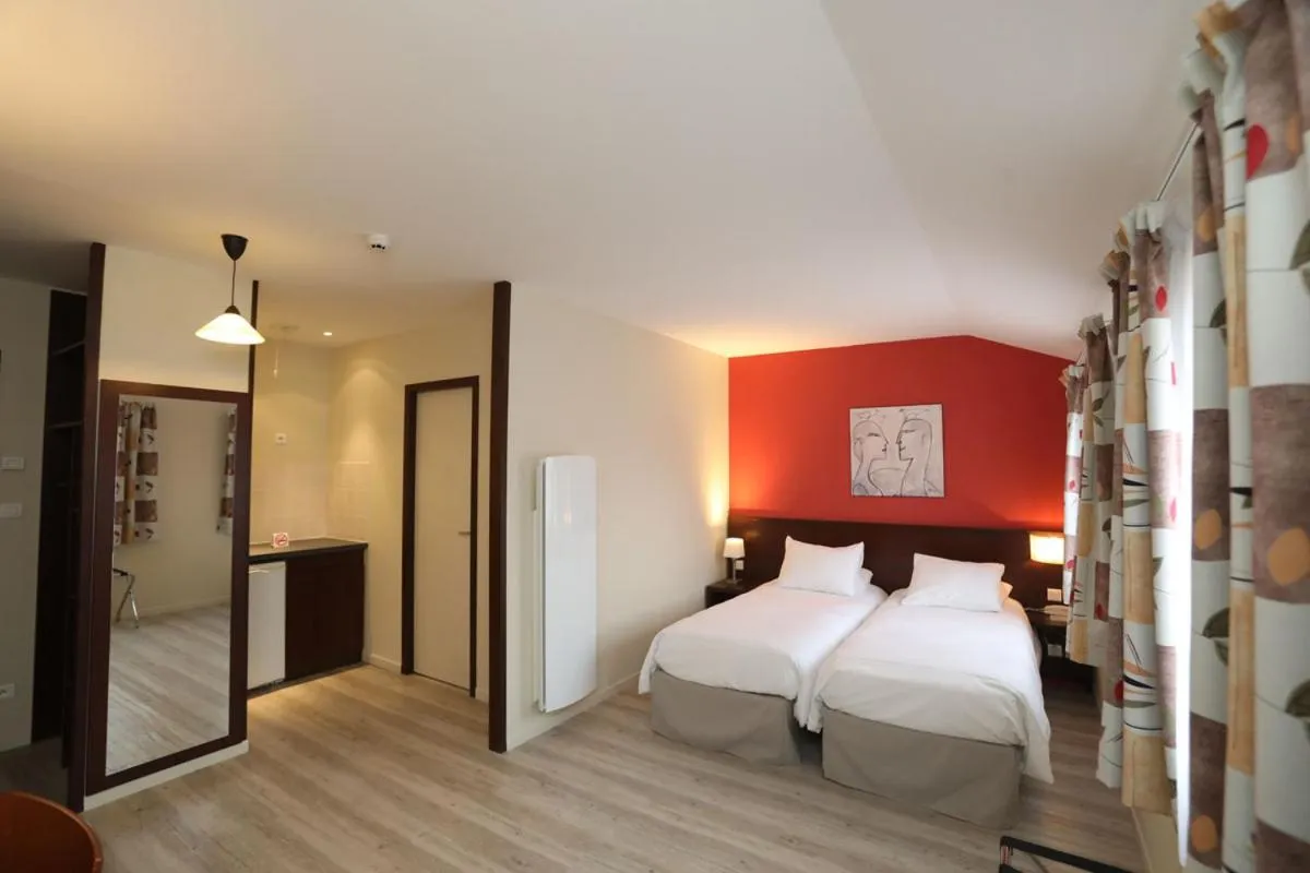 Photo of the whole room, Bed in Hôtel de l'Abbaye des Prémontrés