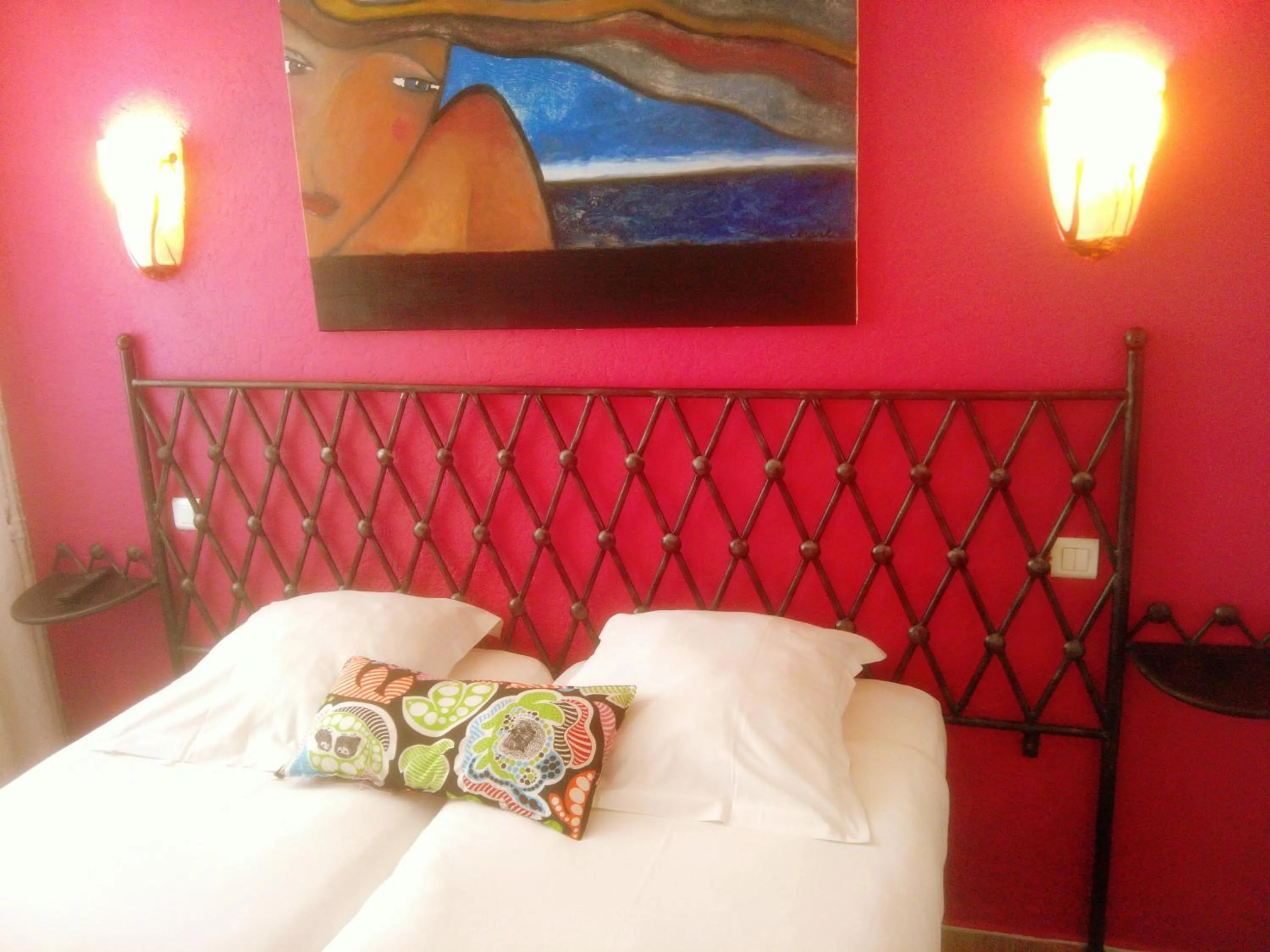 Bed in Hôtel Brimer Cannes