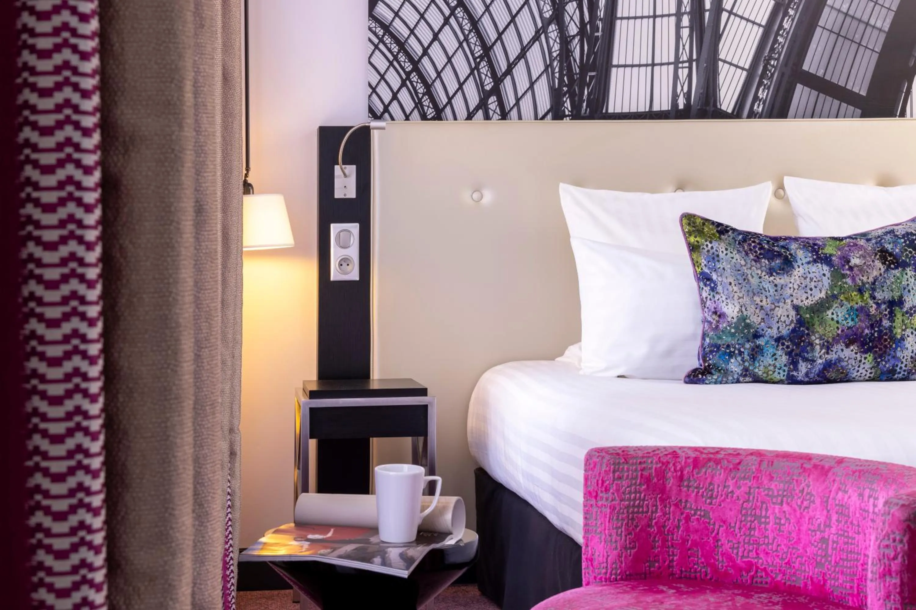 Bed in Hôtel Gustave