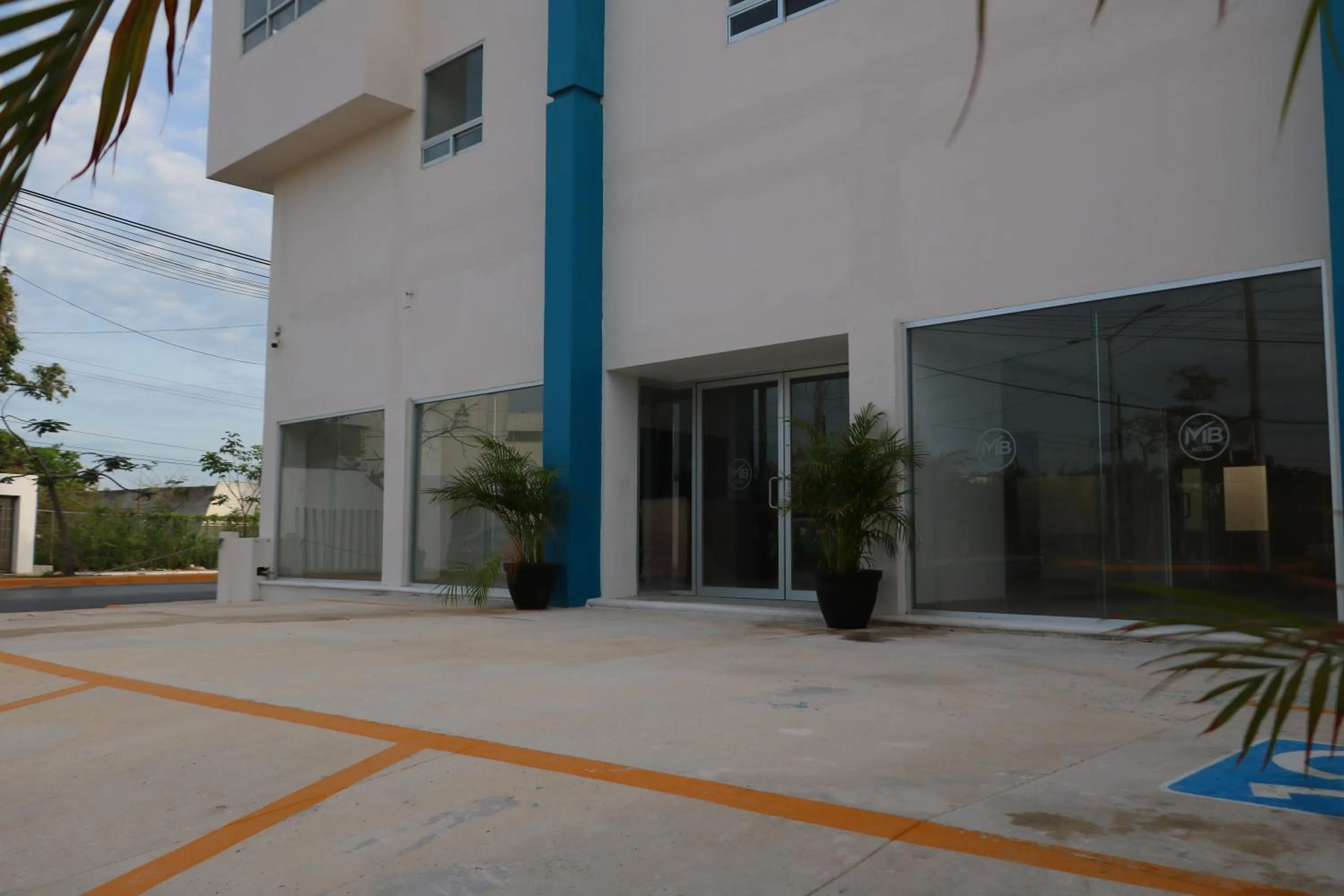 Hotel MB