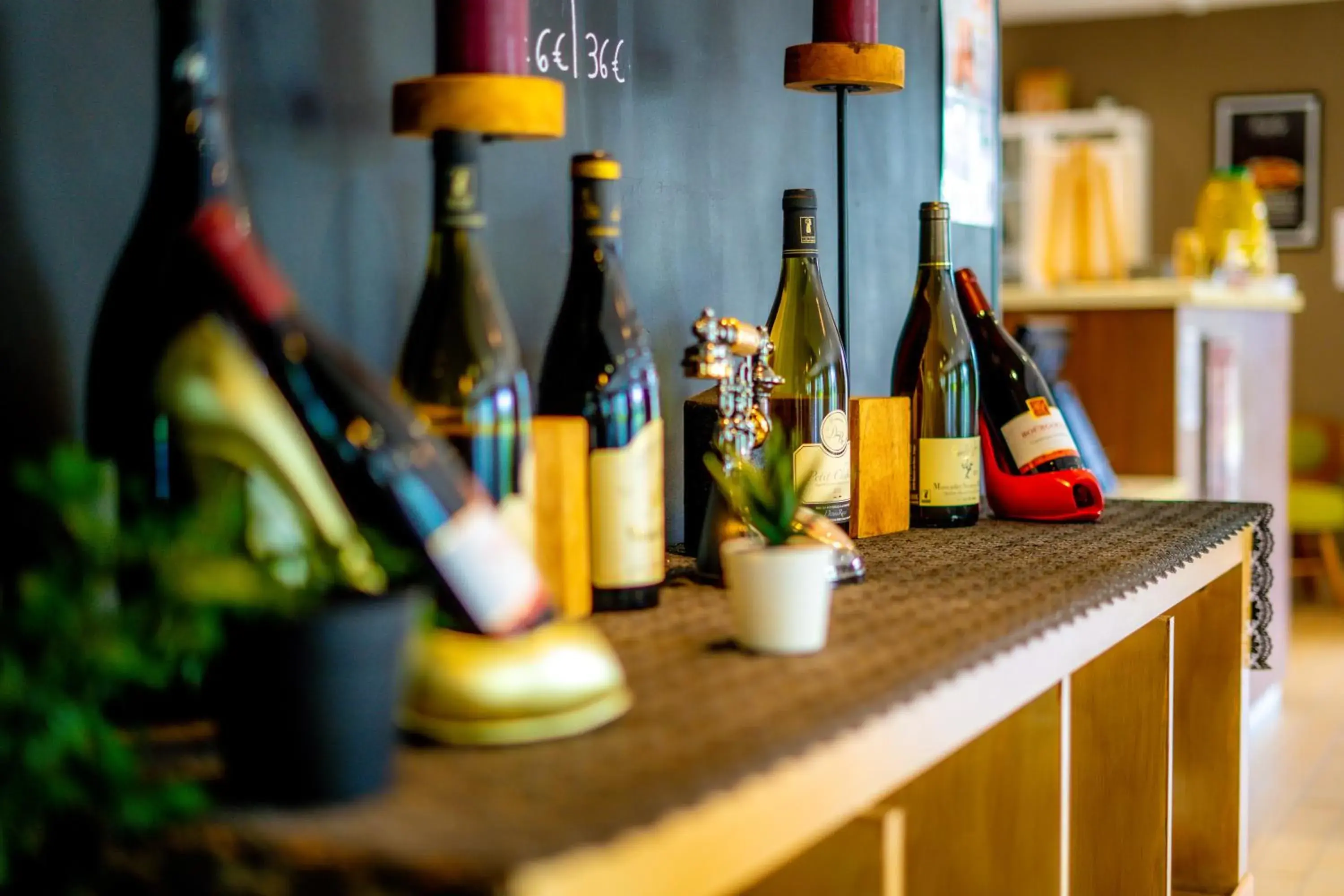 Food and drinks in Campanile Evry Est - Saint Germain les Corbeil Food and drinks in Campanile Evry Est - Saint Germain les Corbeil