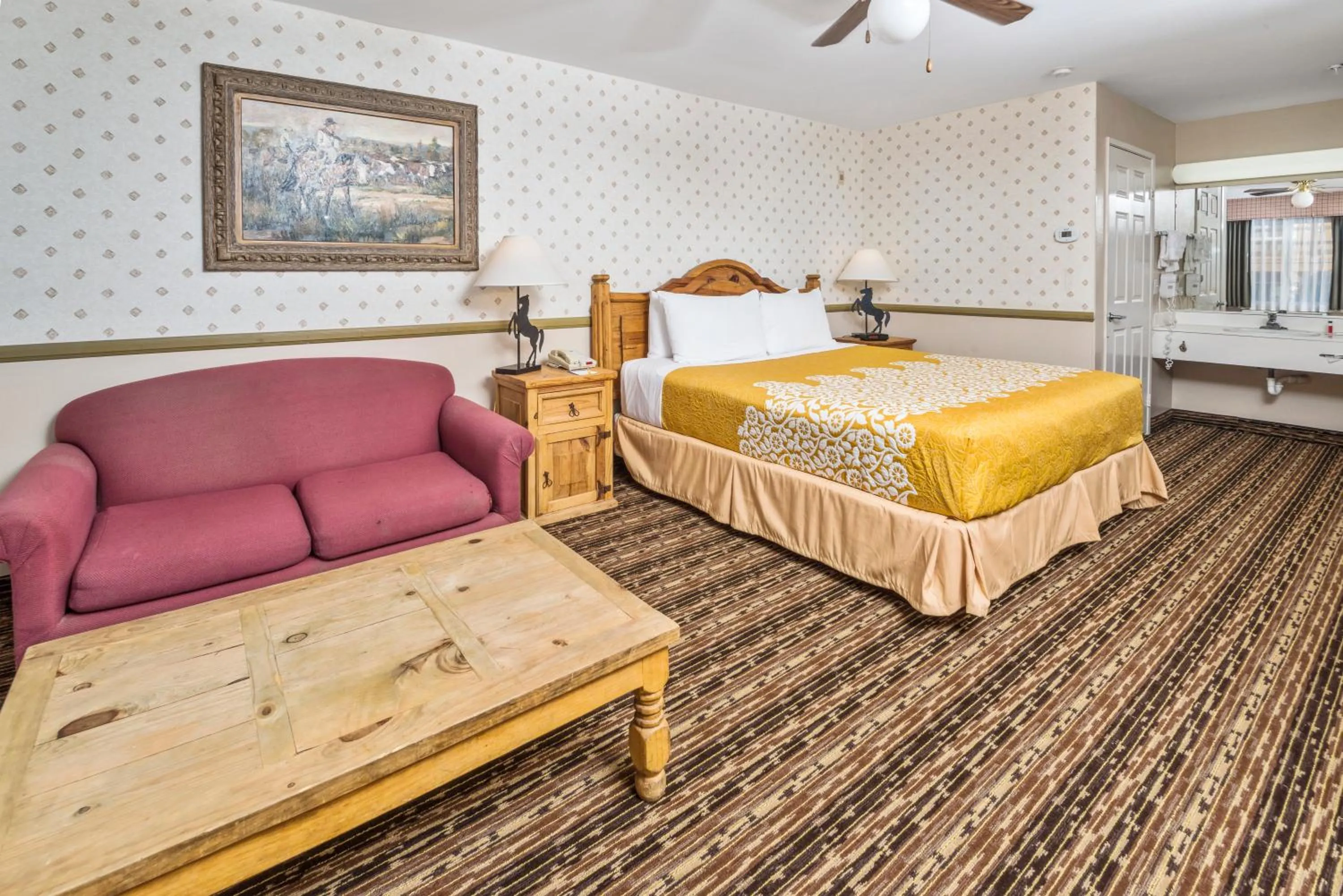 Bed in Days Inn by Wyndham Lebec