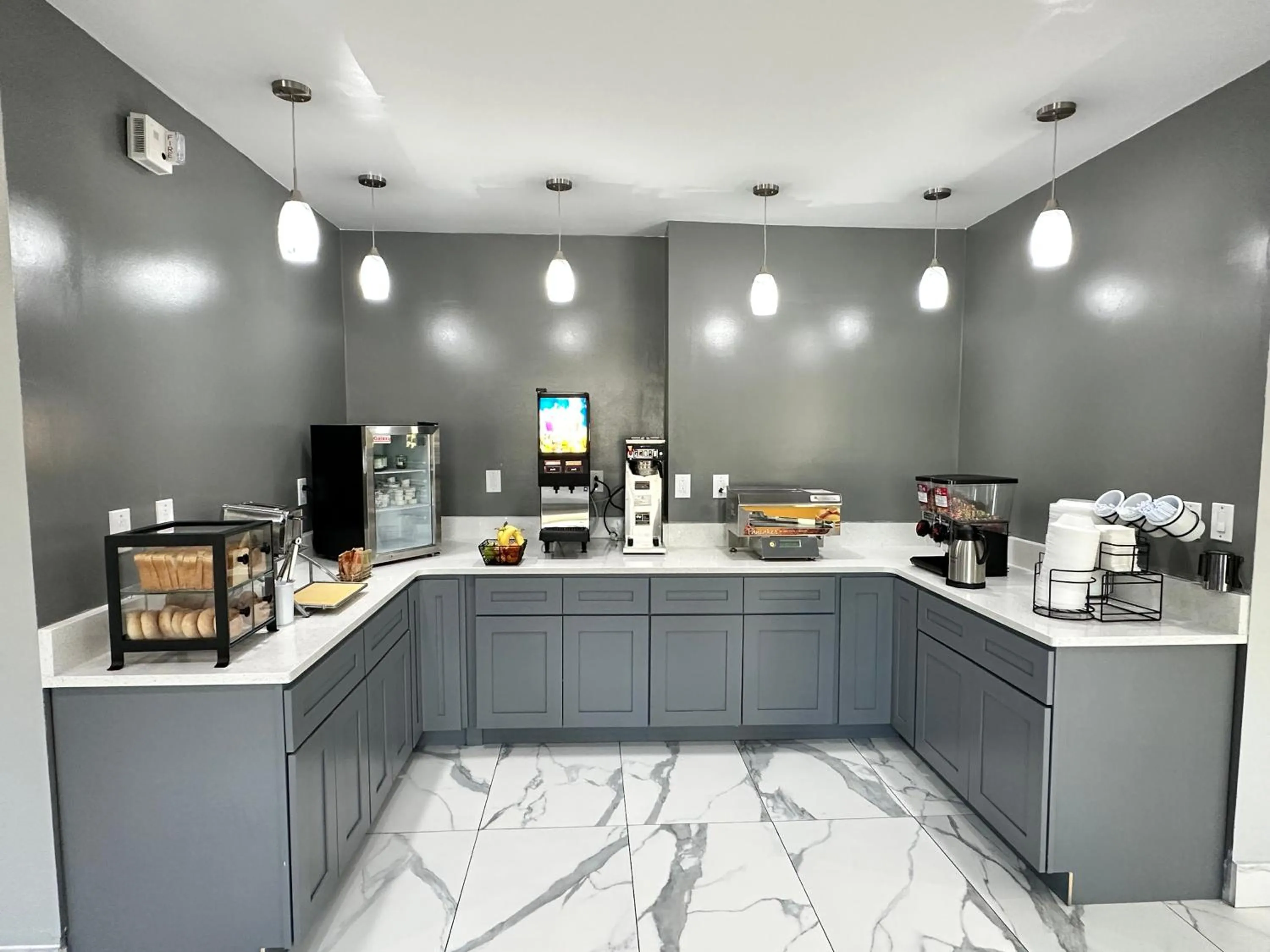 Buffet breakfast in Ramada by Wyndham Lithia Springs Atlanta