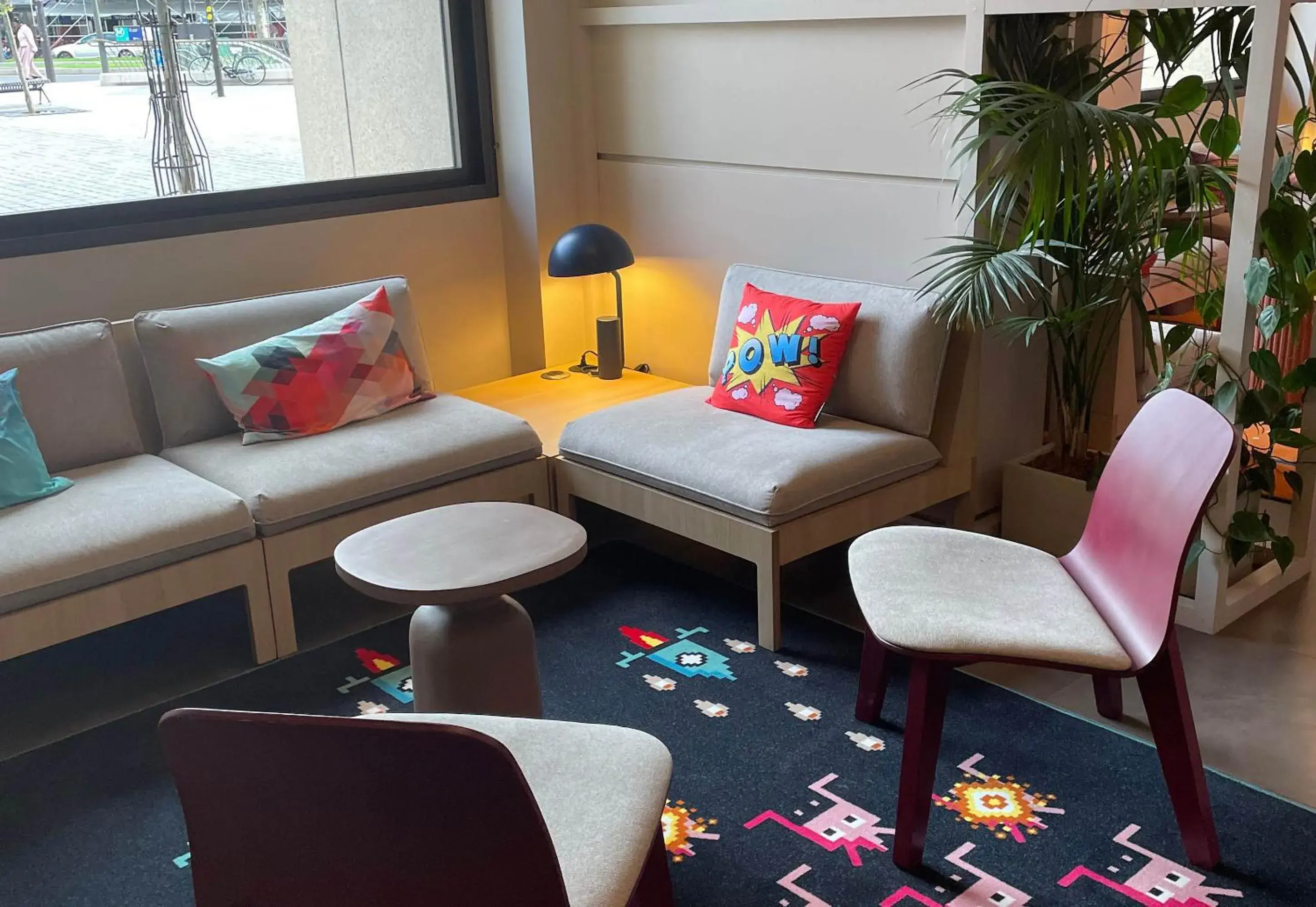 Lobby or reception in B&B HOTEL Paris 17 Batignolles Lobby or reception in B&B HOTEL Paris 17 Batignolles