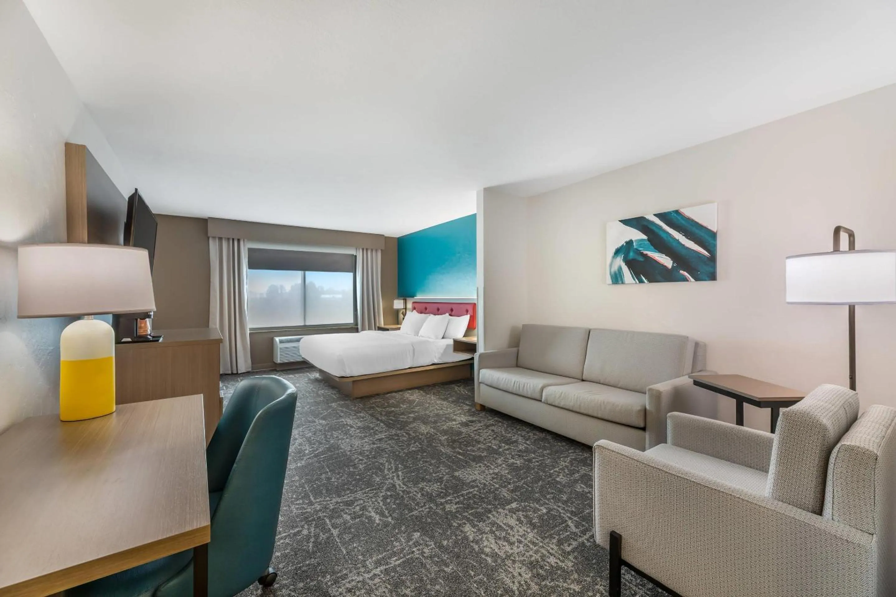 Bedroom, Bed in Comfort Inn & Suites Dover