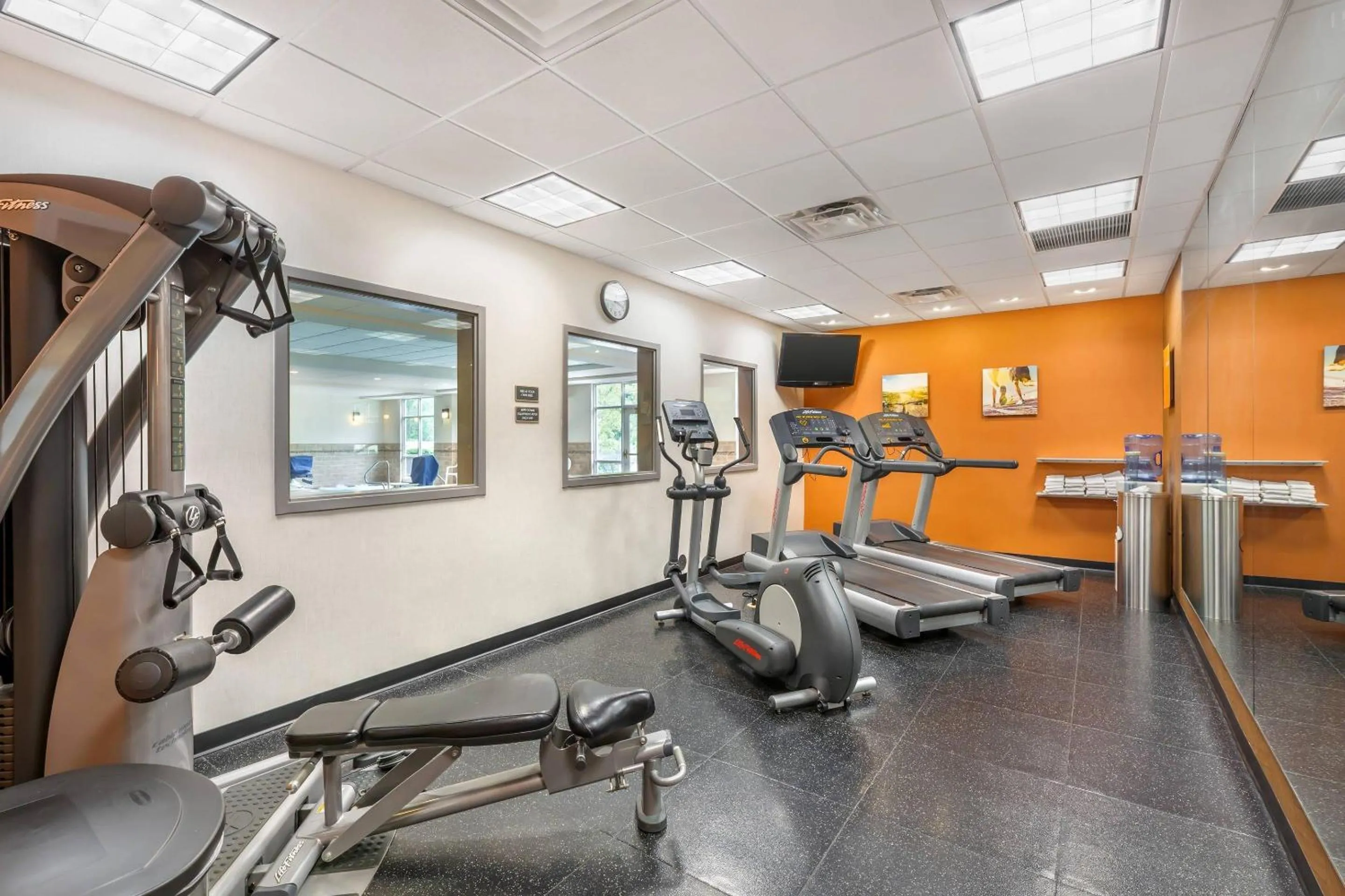 Fitness centre/facilities in Comfort Inn & Suites Dover