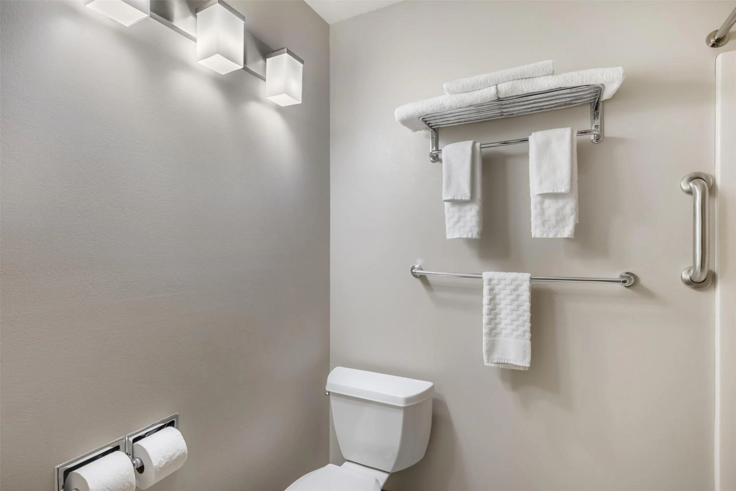 Bathroom in Best Western Plus Great Northern Inn