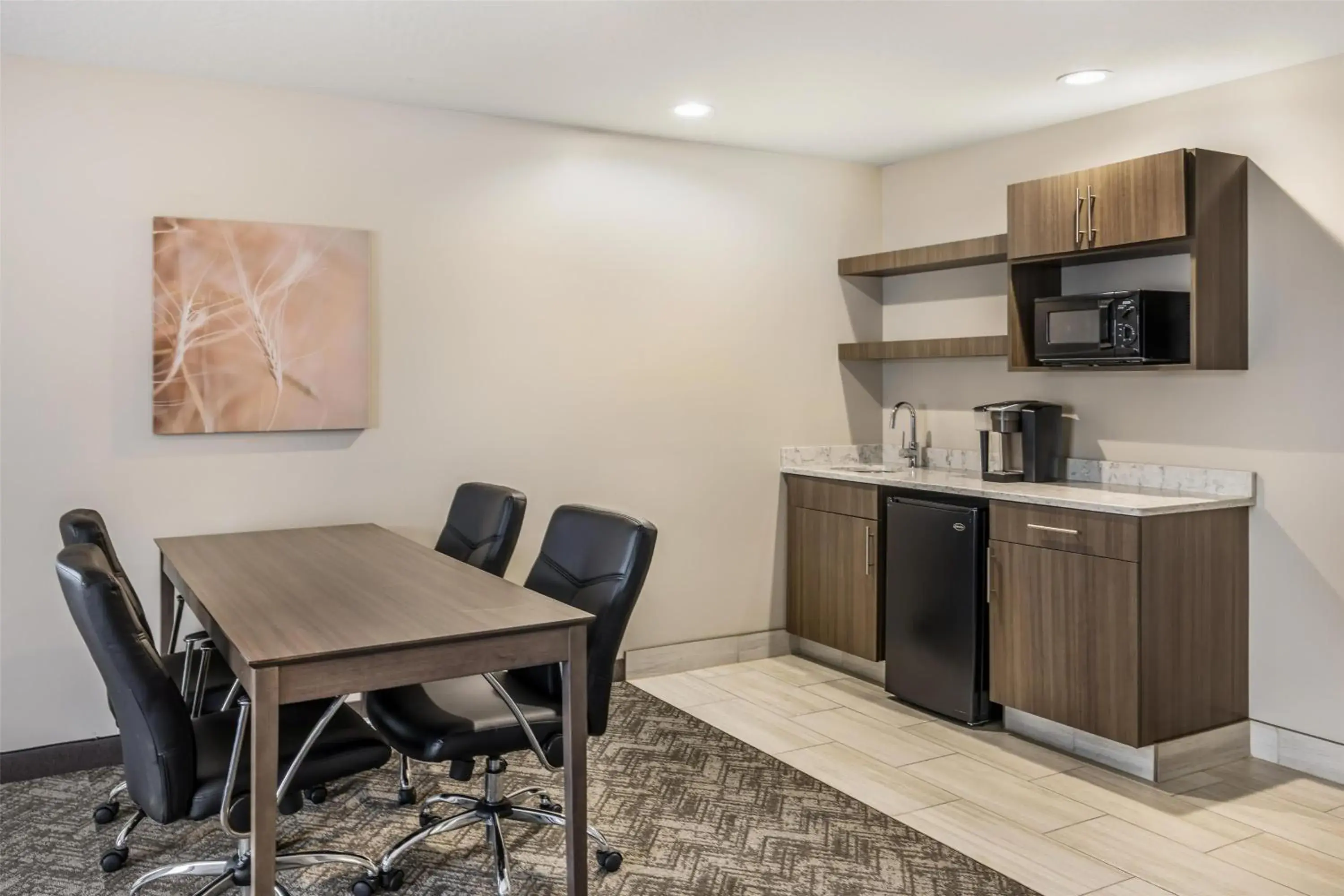 Bedroom in Best Western Plus Great Northern Inn Bedroom in Best Western Plus Great Northern Inn